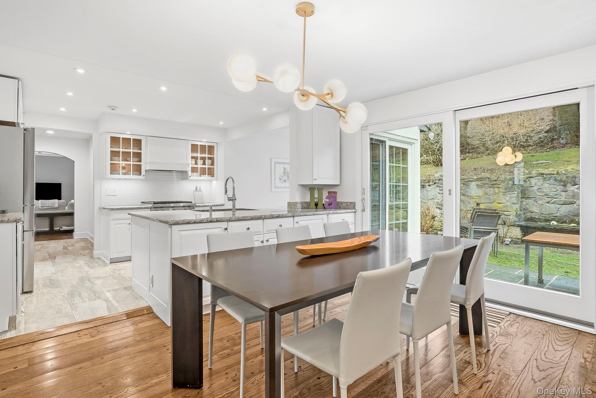 #11 photo, 22 Taunton Road, 纽约州 Scarsdale , NY 10583