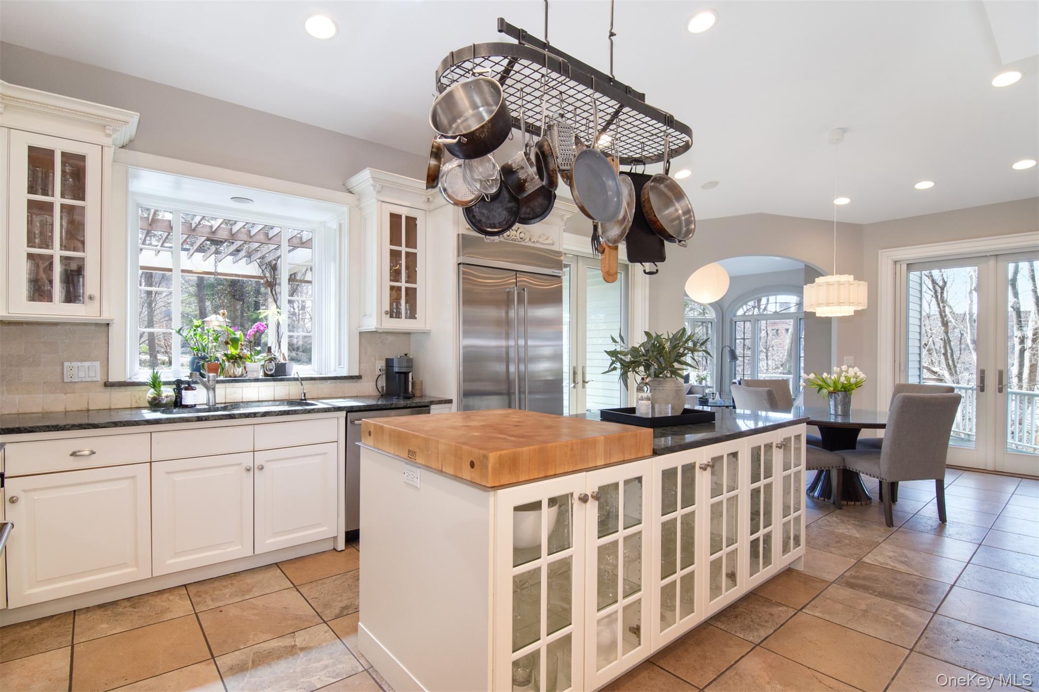 #11 photo, 18 Barney Park, Irvington , NY 10533