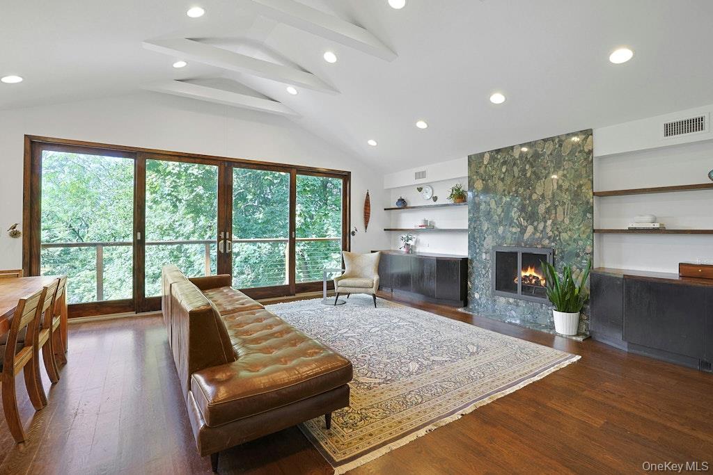 #2 photo, 35 Alta Vista Circle, Irvington , NY 10533