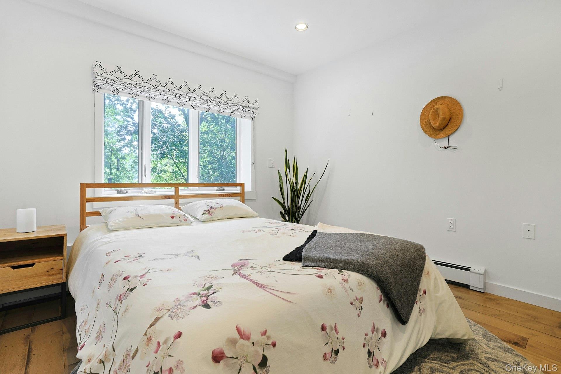 #20 photo, 35 Alta Vista Circle, Irvington , NY 10533