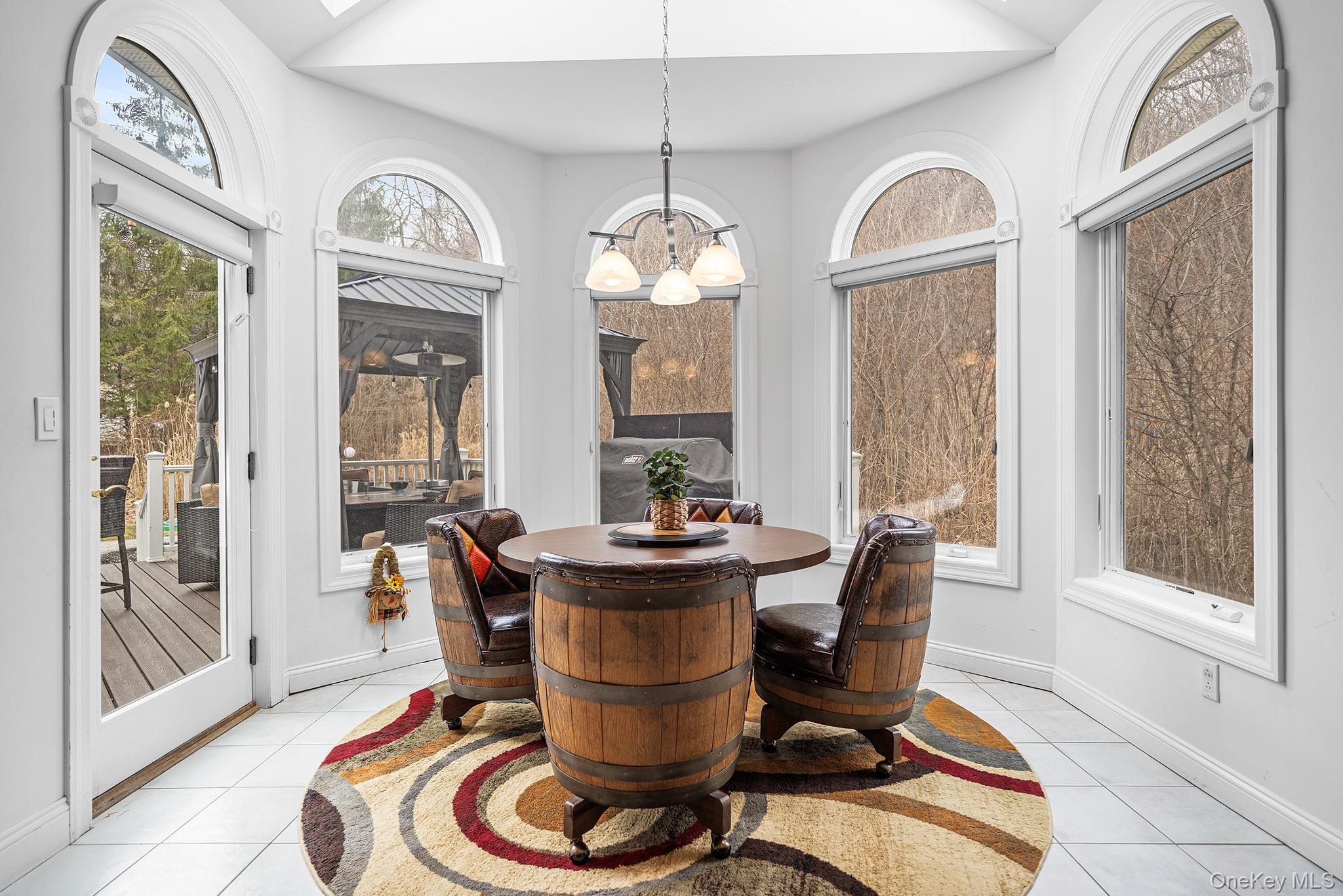 #13 photo, 16 Katavolos Drive, 紐約州 Tomkins Cove , NY 10986