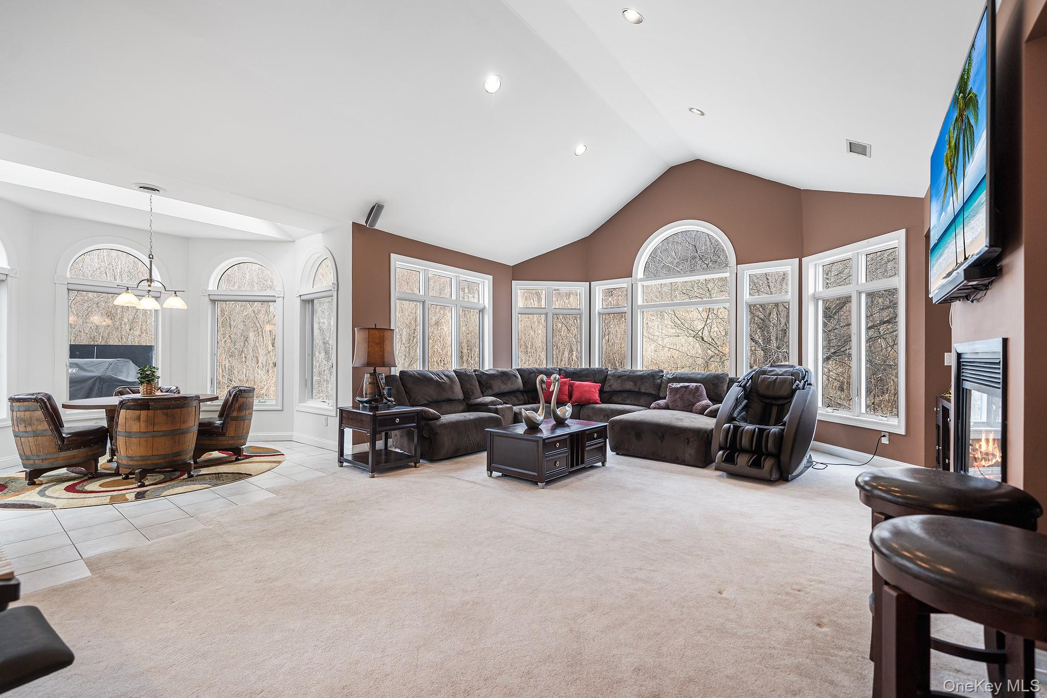 #15 photo, 16 Katavolos Drive, 紐約州 Tomkins Cove , NY 10986