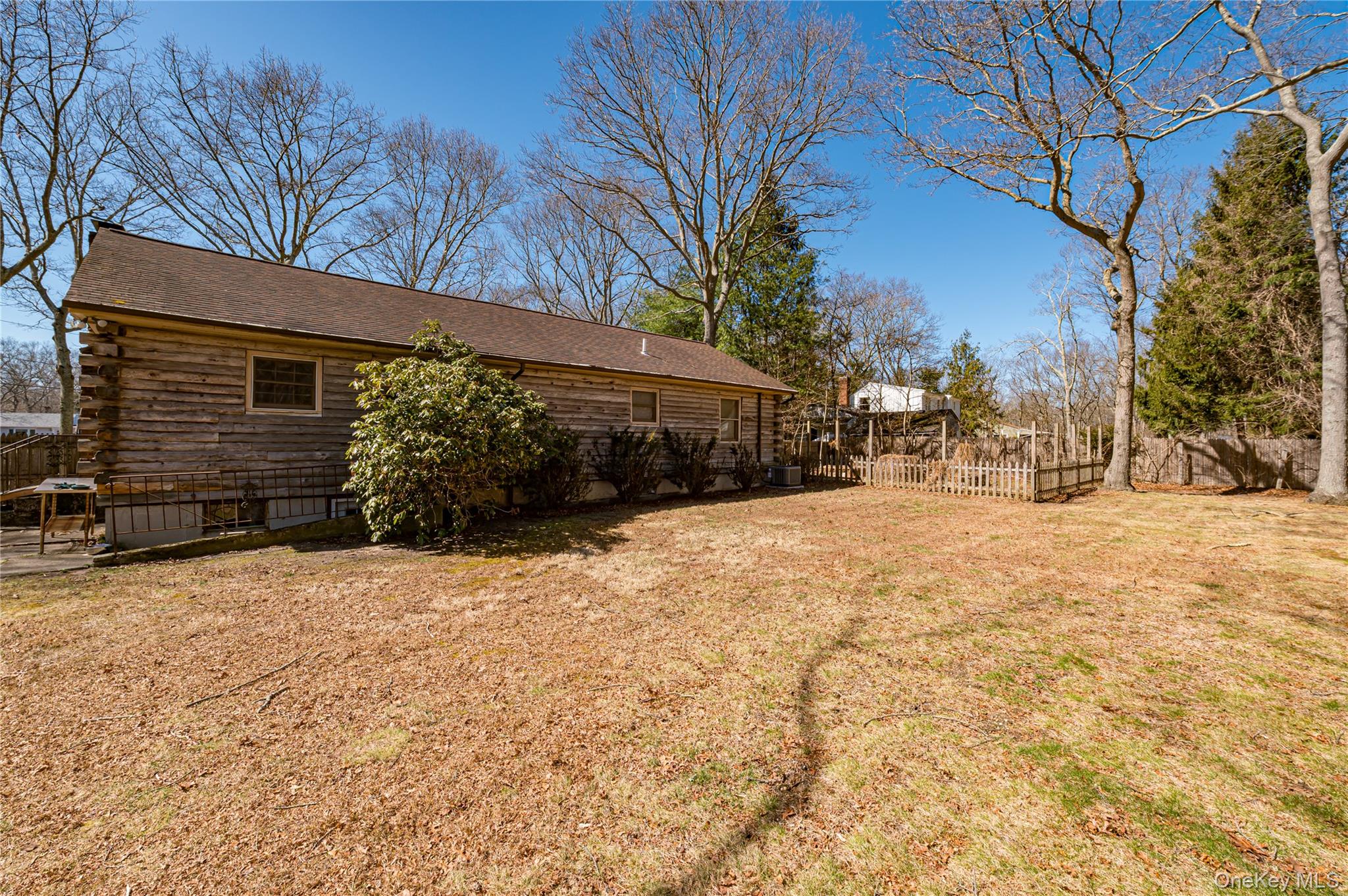 #19 photo, 97 Woodlot Road, Ridge , NY 11961