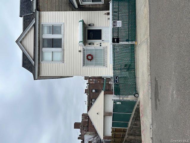 #1 photo, 58-68 41st Drive, कुईंस Woodside , NY 11377