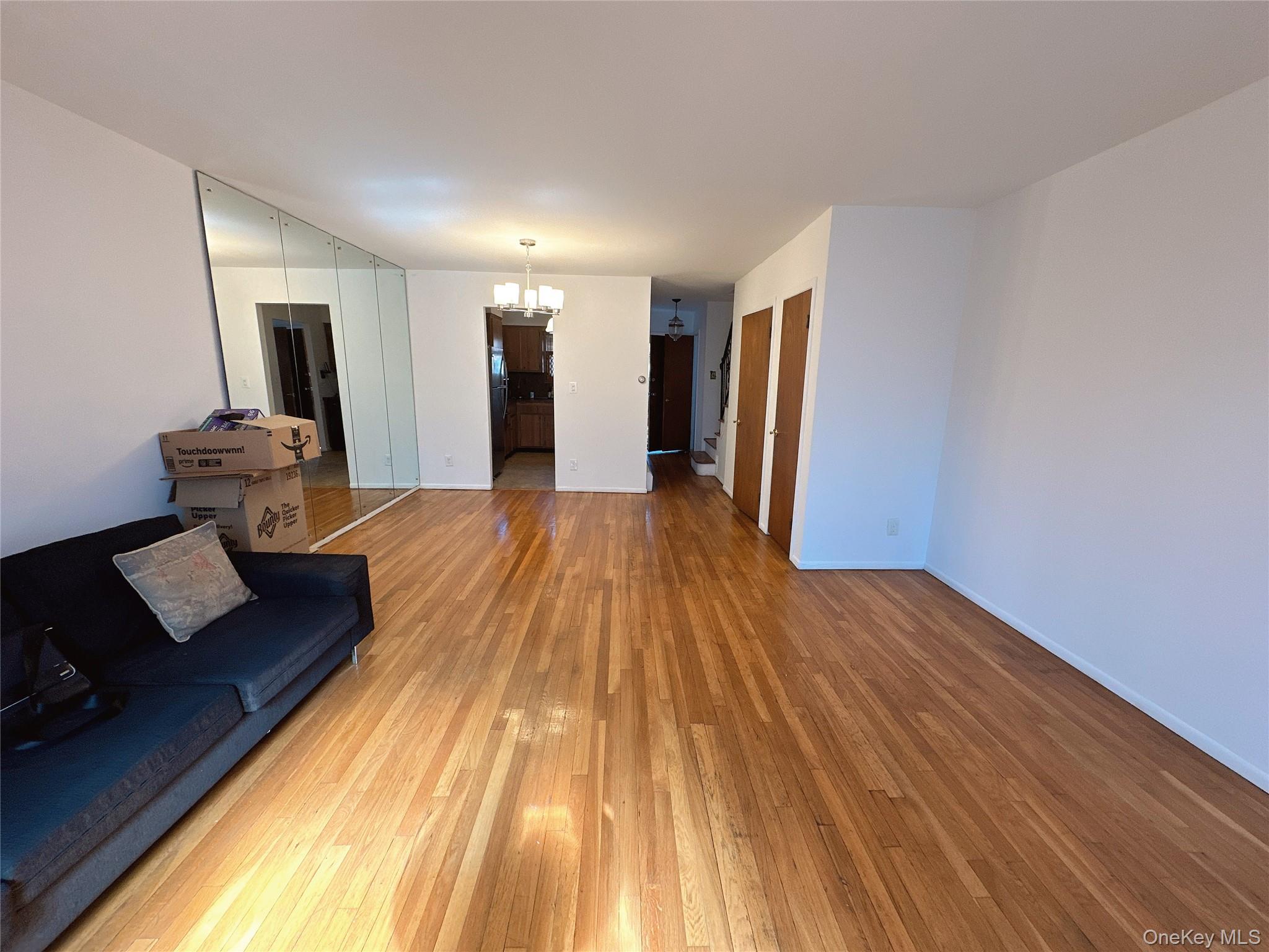 #6 photo, 4346 Byrd Street, كوينز Flushing , NY 11355