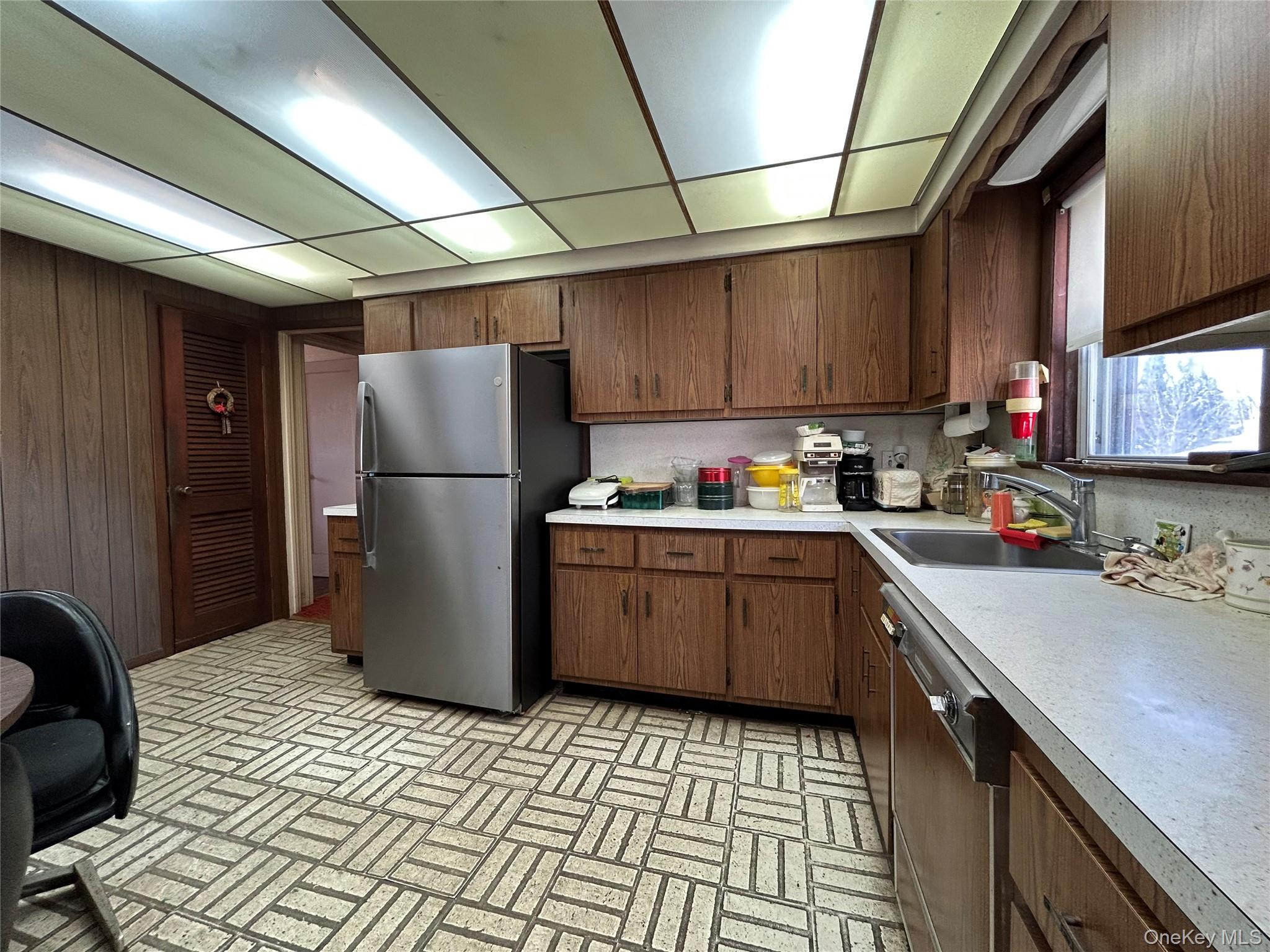 #11 photo, 9 Hewlett Point Avenue, East Rockaway , NY 11518