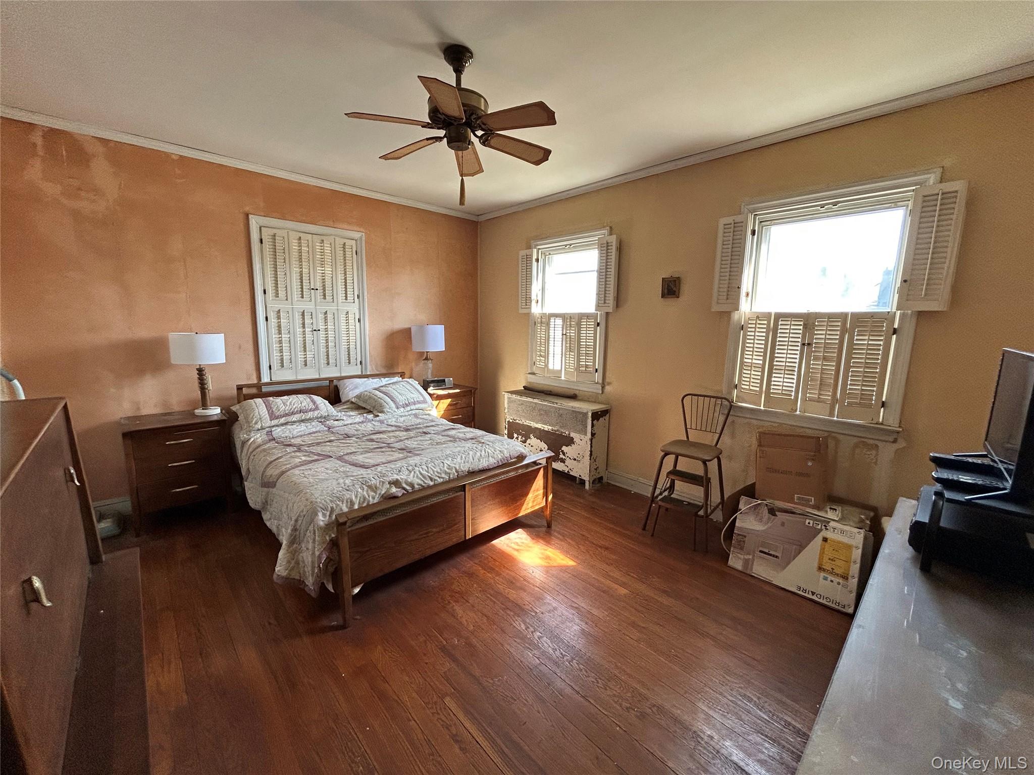 #12 photo, 9 Hewlett Point Avenue, East Rockaway , NY 11518