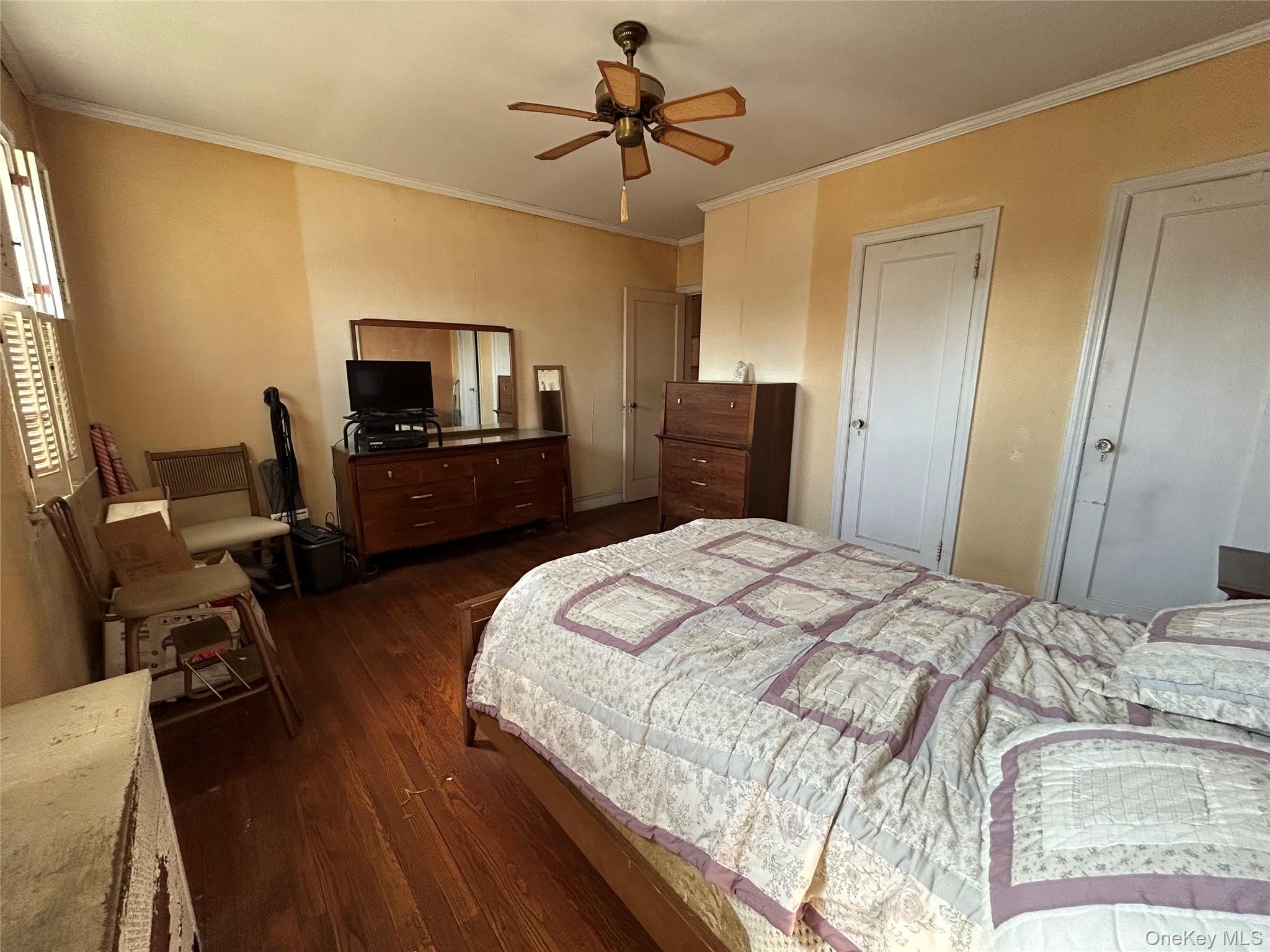 #13 photo, 9 Hewlett Point Avenue, East Rockaway , NY 11518