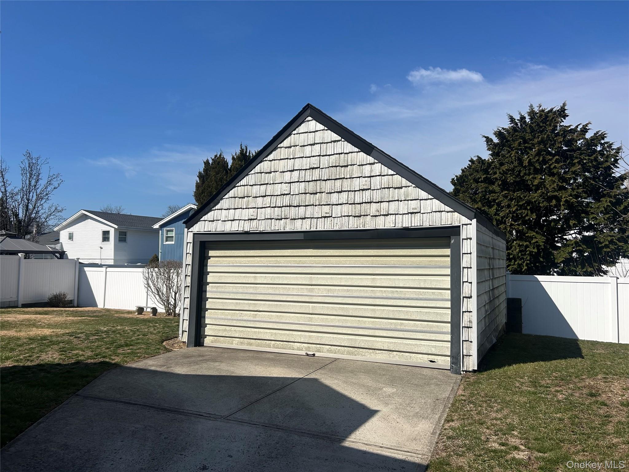 #4 photo, 9 Hewlett Point Avenue, East Rockaway , NY 11518