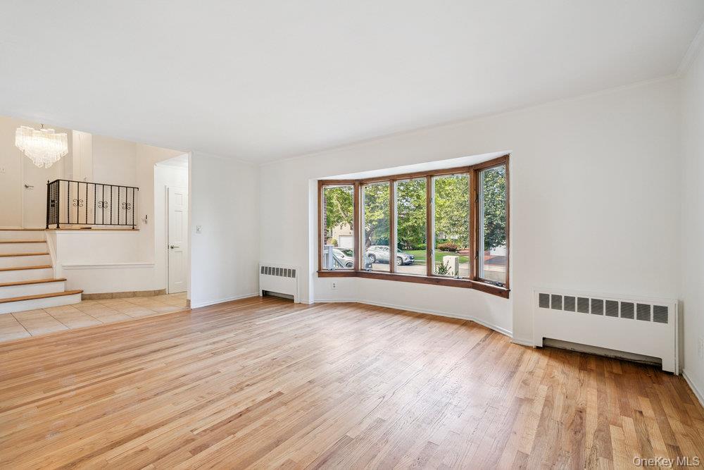 #10 photo, 72 Winthrop Road, מחוז נסאו Plainview , NY 11803