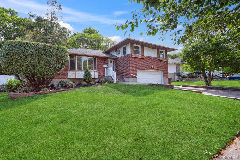 #2 photo, 72 Winthrop Road, מחוז נסאו Plainview , NY 11803