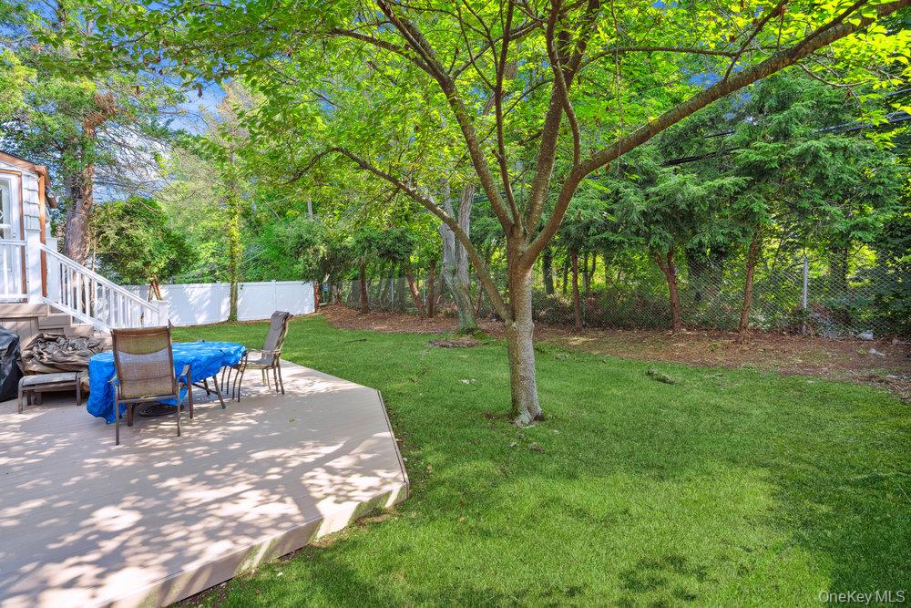 #4 photo, 72 Winthrop Road, מחוז נסאו Plainview , NY 11803