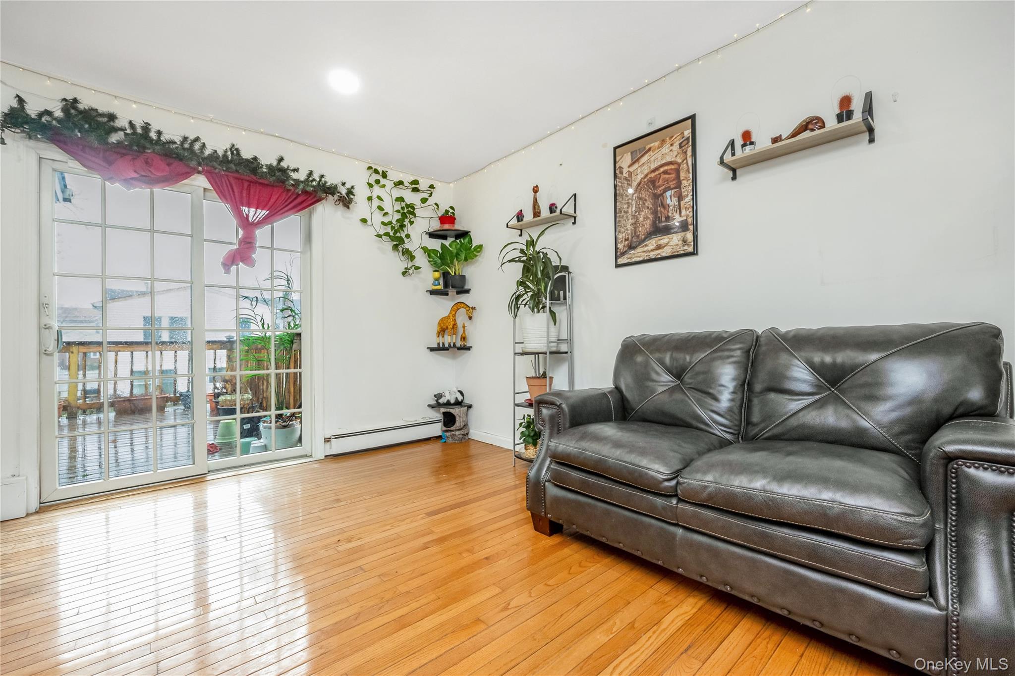 #6 photo, 22 3rd Street, Ronkonkoma , NY 11779