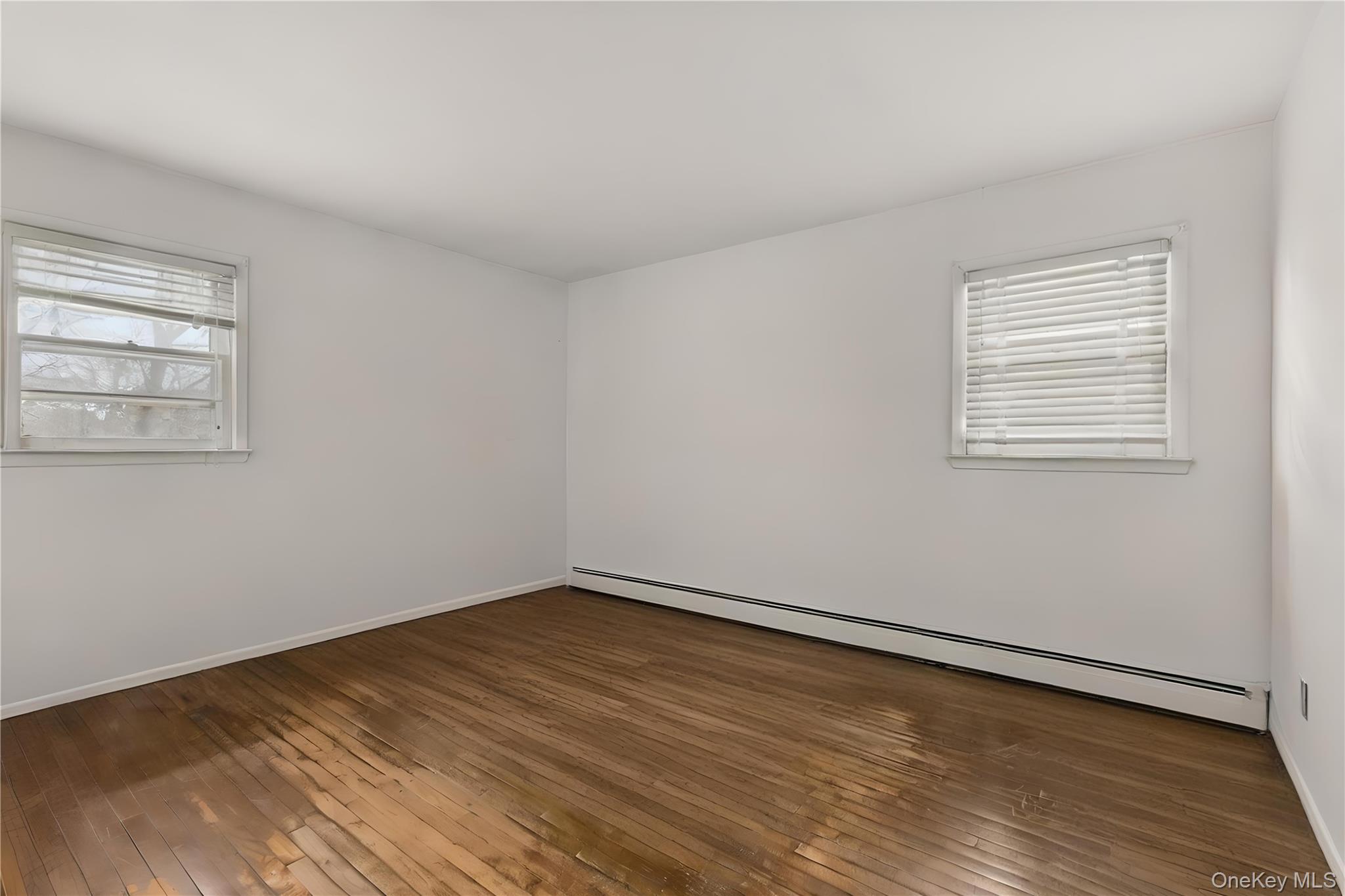 #10 photo, 14 Cumberland Street, Саффолк ‖ West Babylon , NY 11704