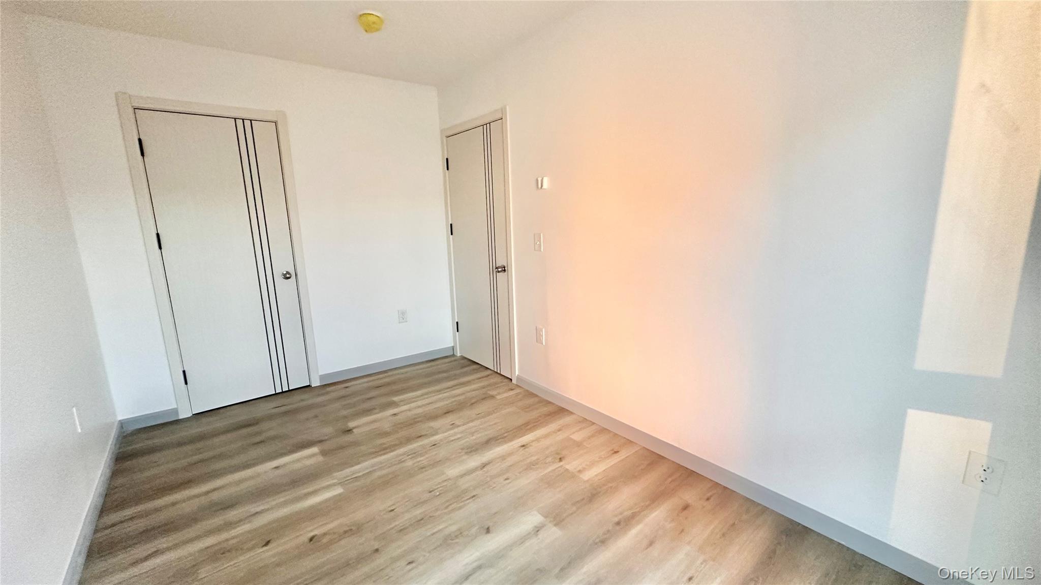 #6 photo, 70-25 Queens Blvd, كوينز Woodside , NY 11377