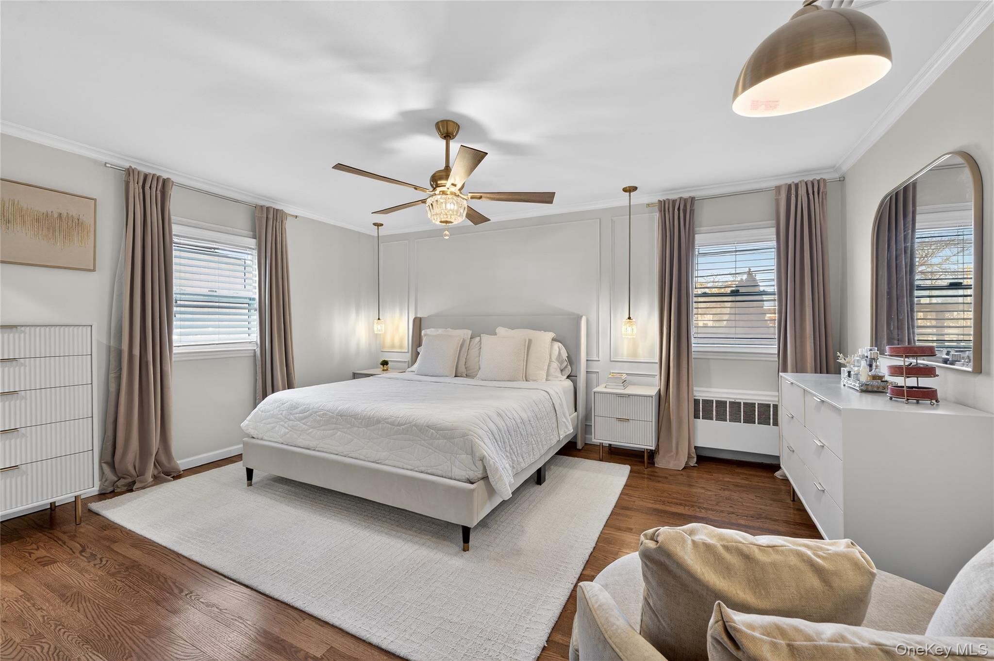 #13 photo, 661 Garner Place, East Meadow , NY 11554