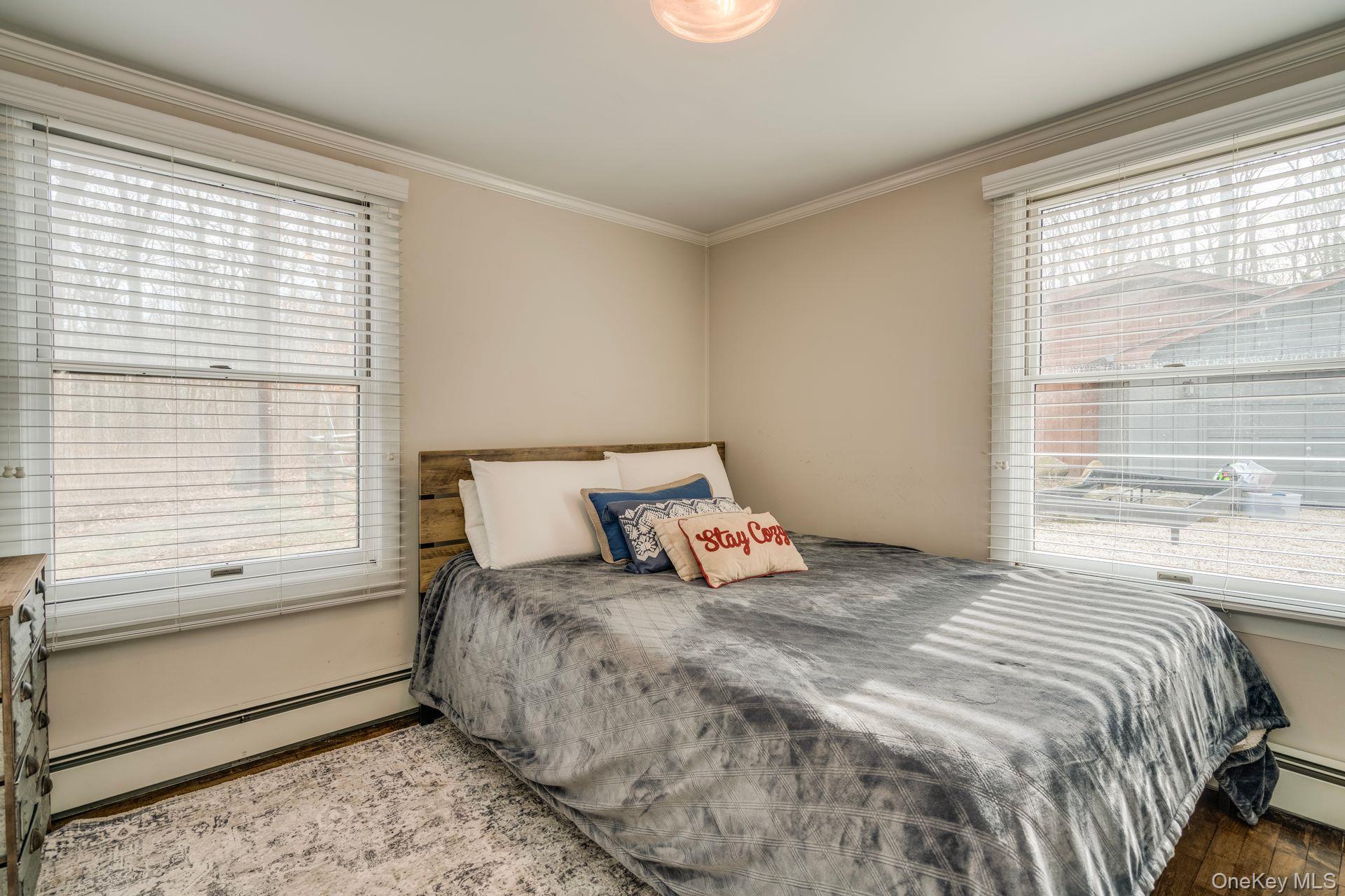 #19 photo, 24 Forrest Drive, سوفولك Lloyd Harbor , NY 11743