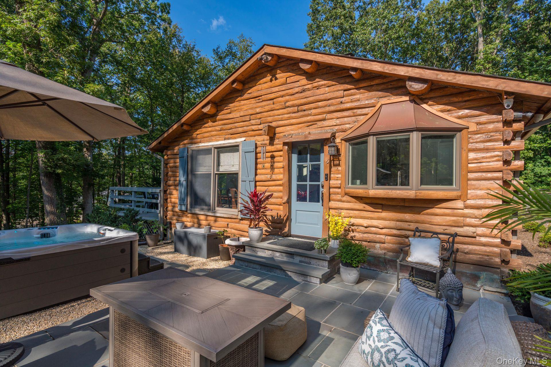 #2 photo, 24 Forrest Drive, سوفولك Lloyd Harbor , NY 11743