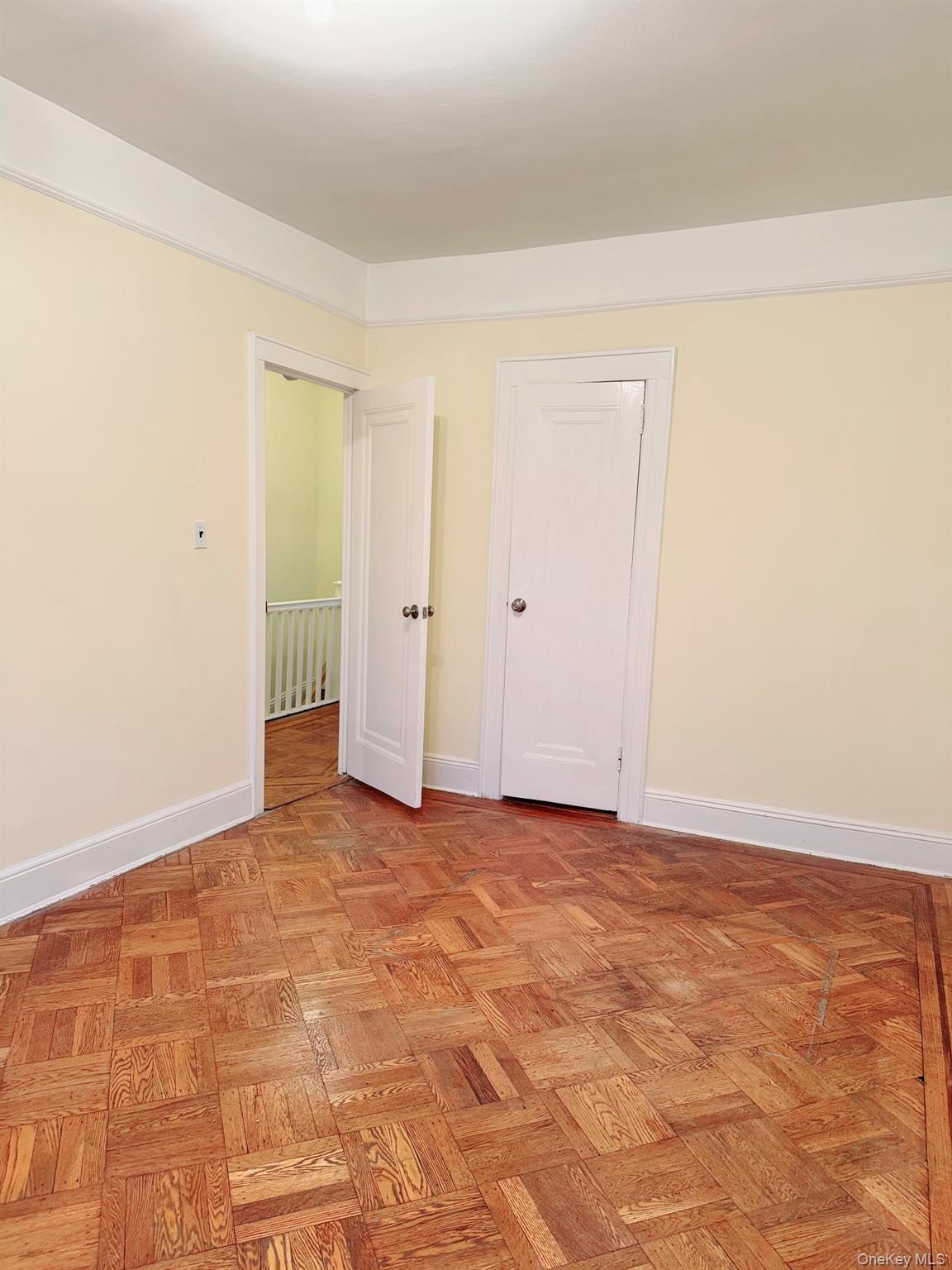 #10 photo, 68-11 Dartmouth Street, Куинс ‖ Forest Hills , NY 11375