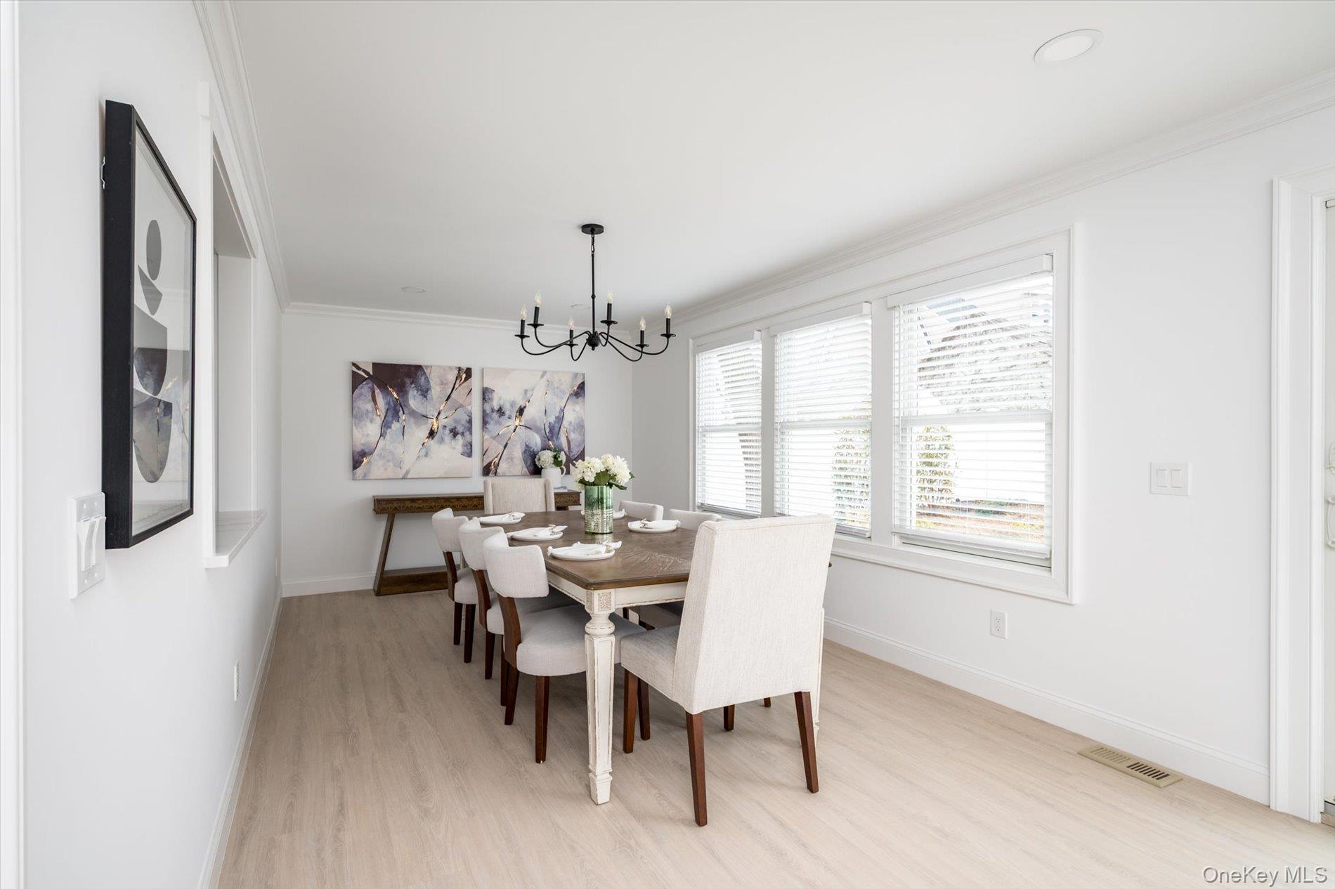 #8 photo, 73 Stratford Road, 롱 아일랜드 West Hempstead , NY 11552