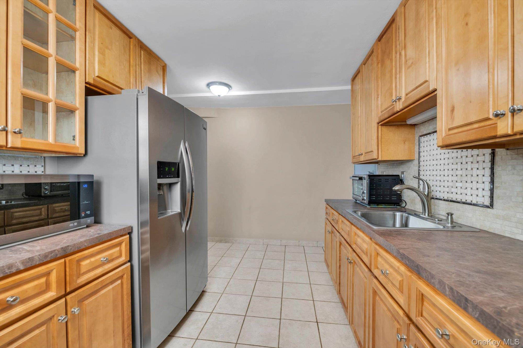 #13 photo, 4400 Atlantic Avenue, Brooklyn , NY 11224