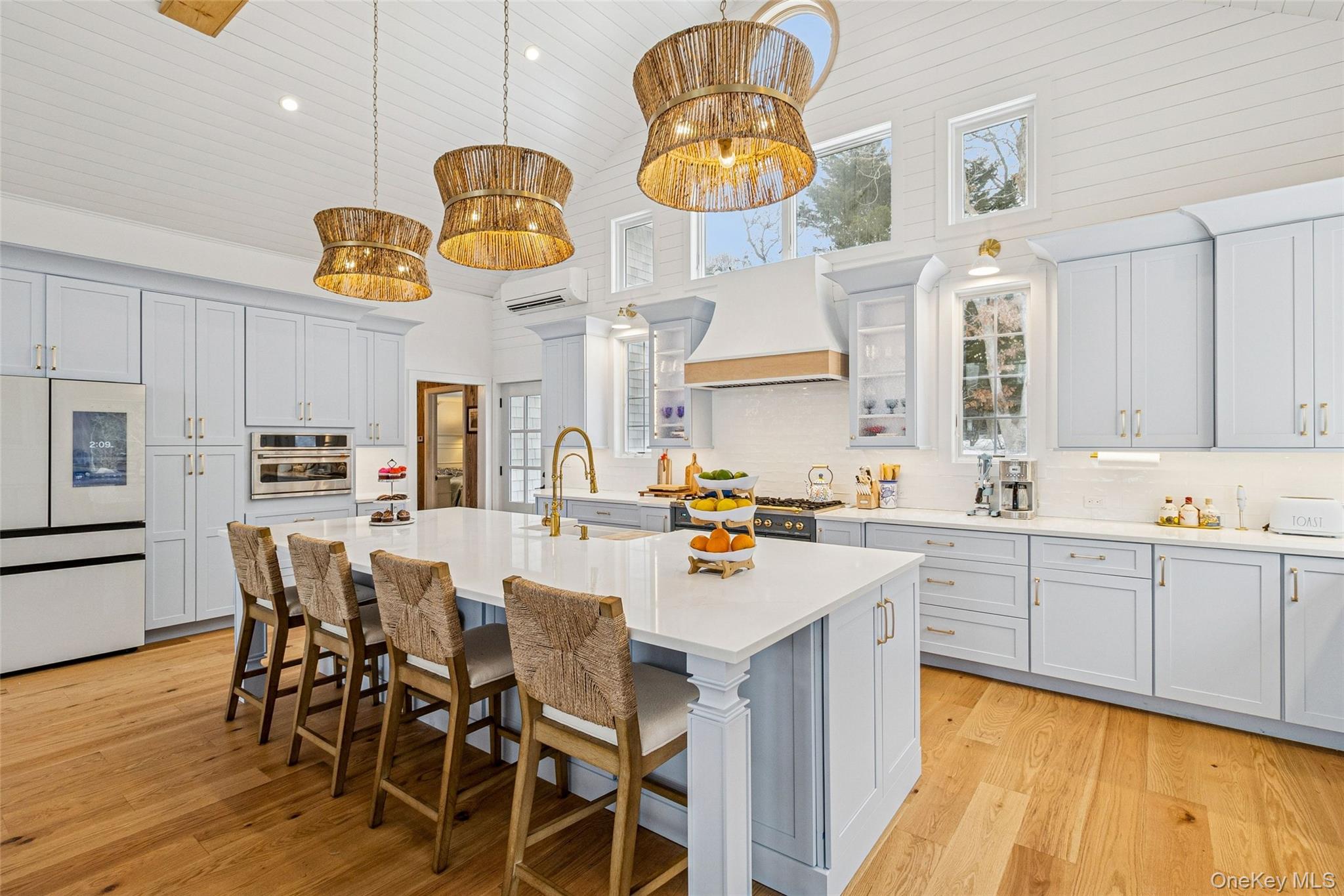 #10 photo, 80 Louse  Point, East Hampton , NY 11937