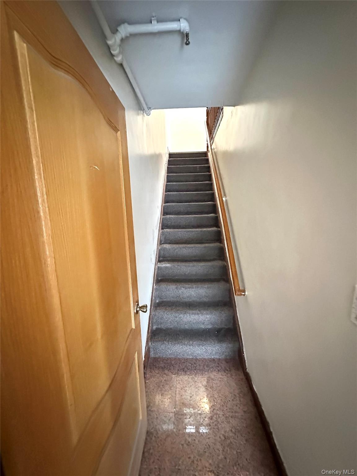 #15 photo, 150-21 61 Road, 皇后區 Kew Garden Hills , NY 11367