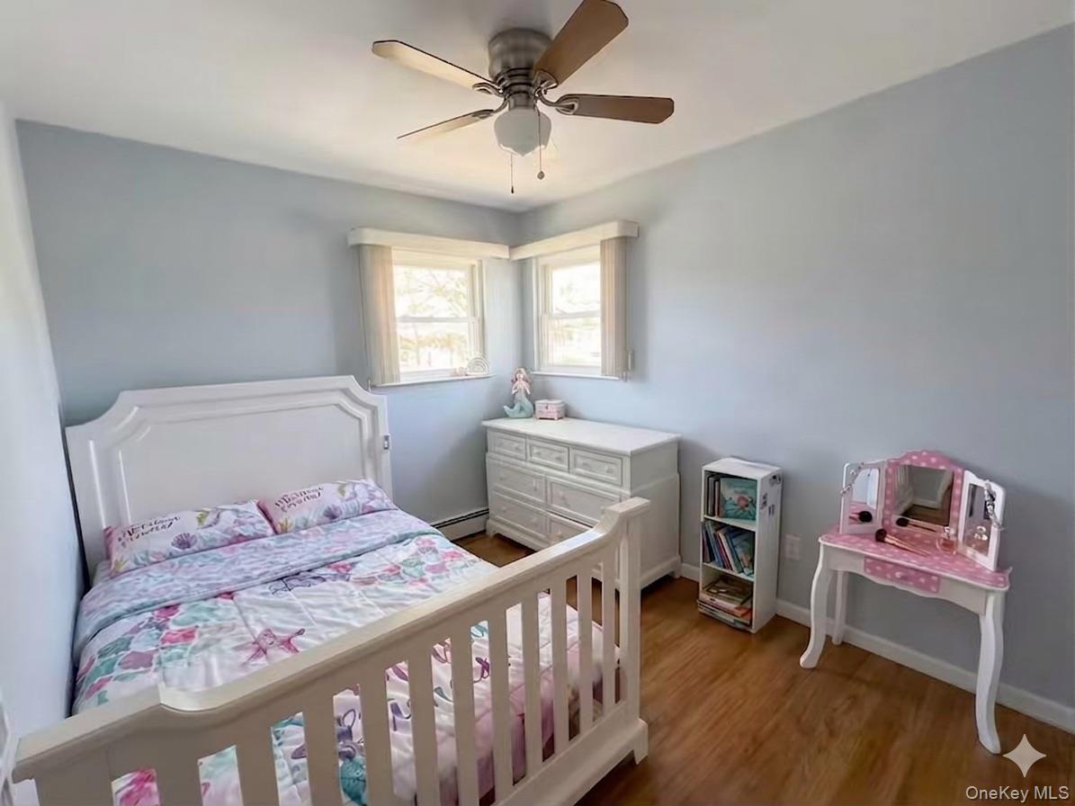 #10 photo, 373 Port Avenue, सफ़ोक काउंटी Ronkonkoma , NY 11779