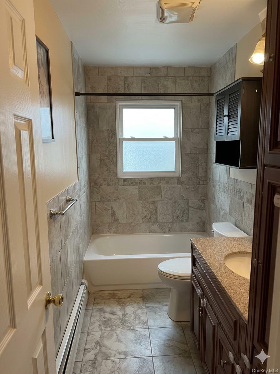 #12 photo, 373 Port Avenue, सफ़ोक काउंटी Ronkonkoma , NY 11779