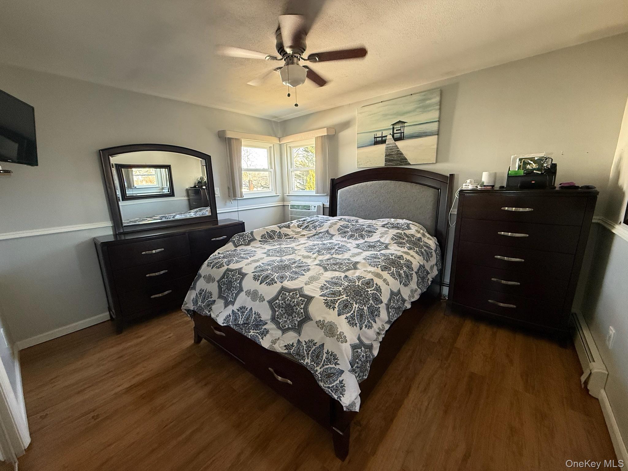 #8 photo, 373 Port Avenue, सफ़ोक काउंटी Ronkonkoma , NY 11779