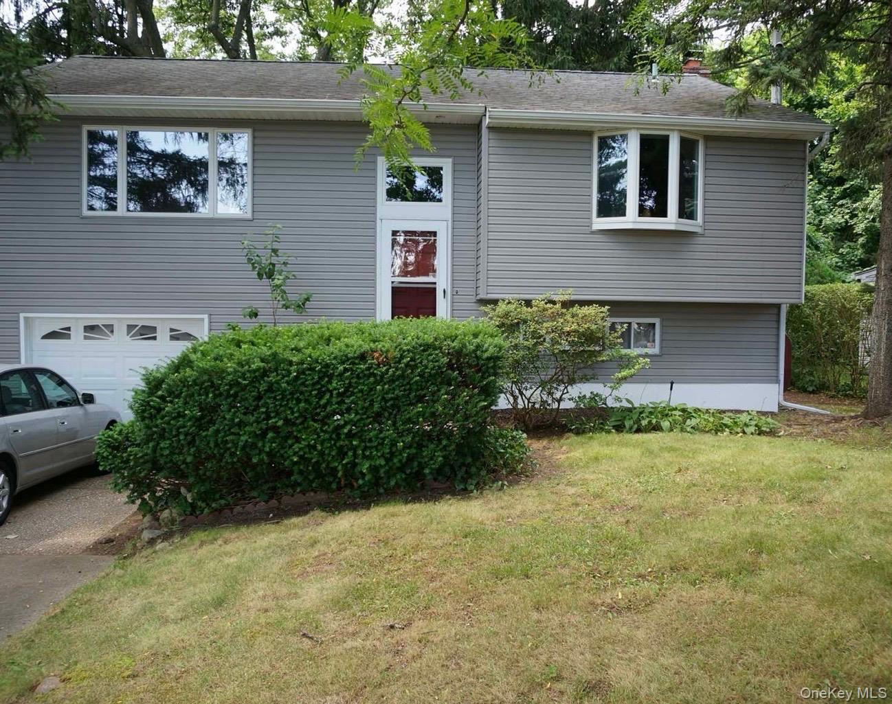 #1 photo, 439 Broadway Greenlawn, Саффолк ‖ Huntington , NY 11743