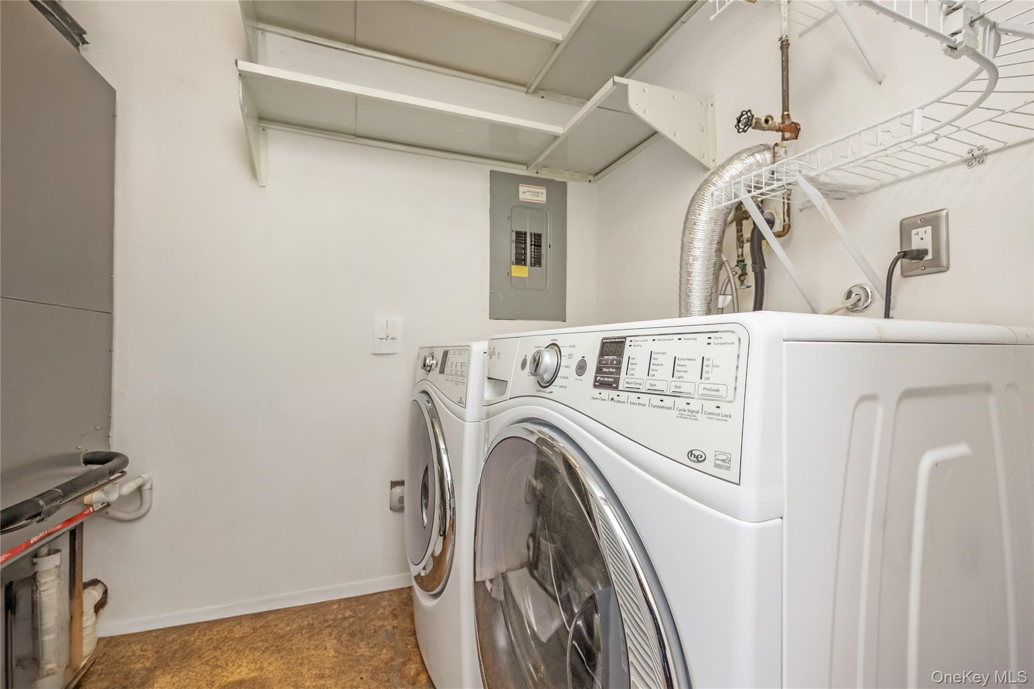 #16 photo, 225 Birchwood Road, Coram , NY 11727