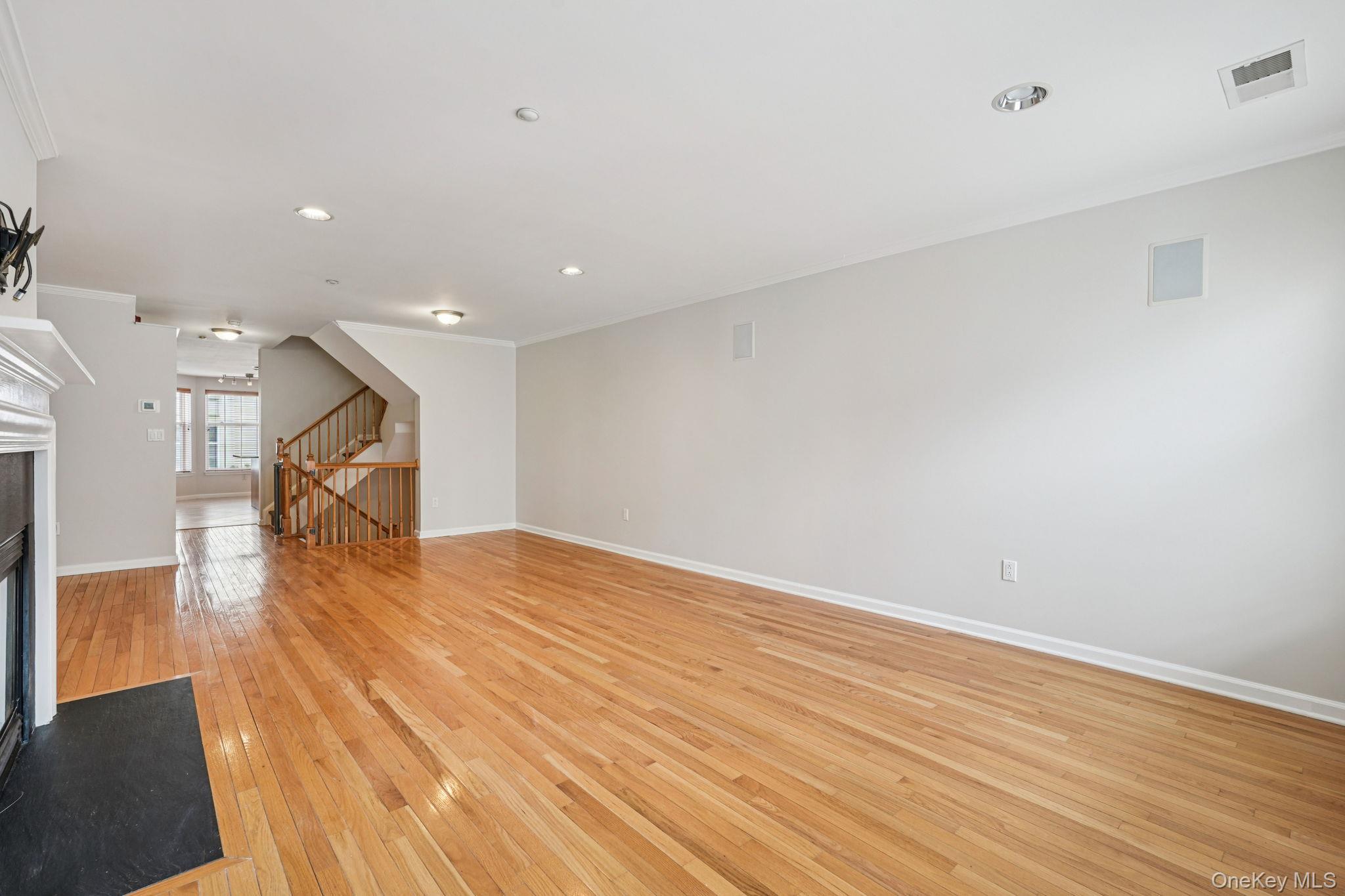 #11 photo, 10 BRIDGE Lane, 纽约州 Haverstraw , NY 10927