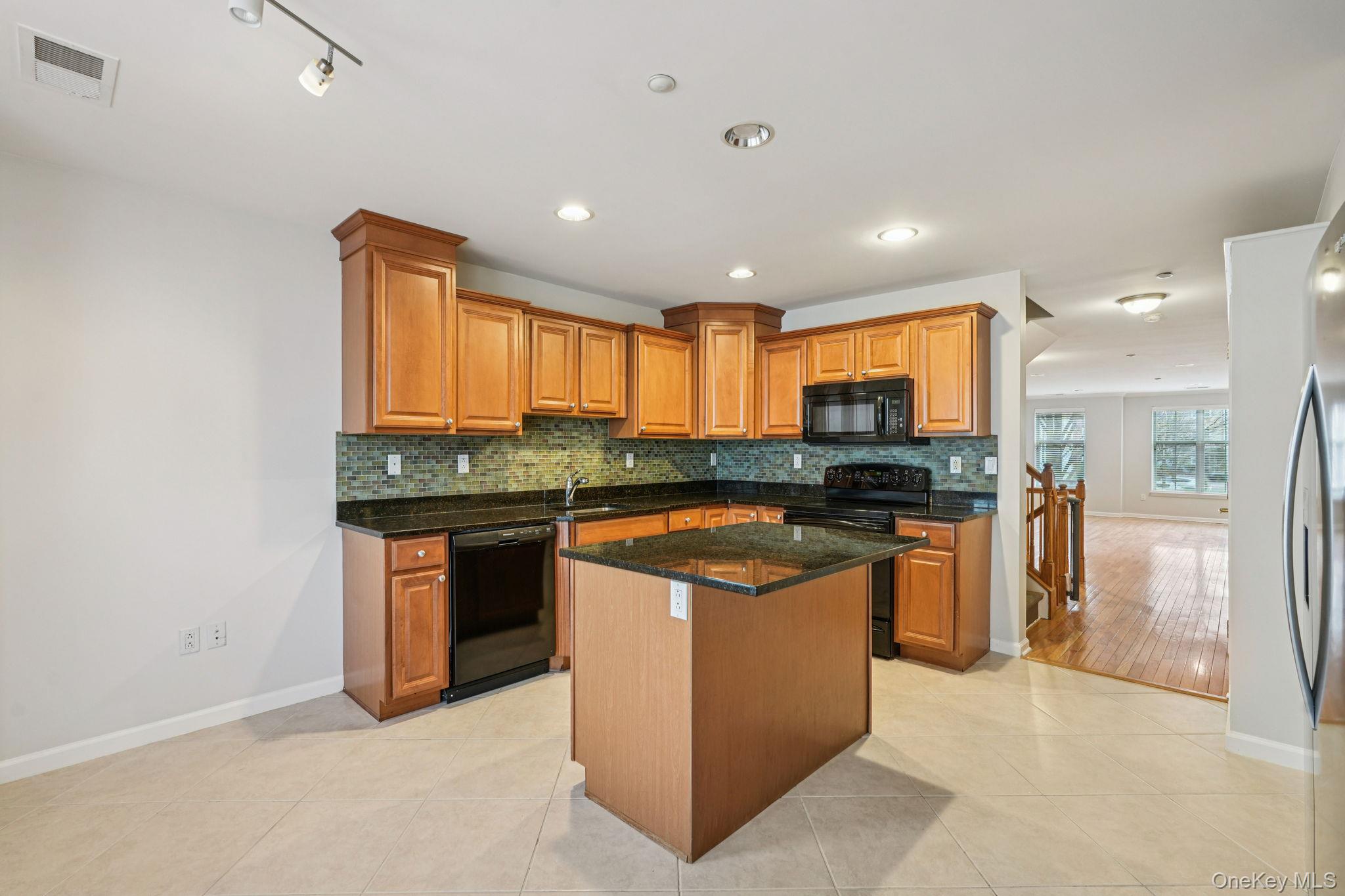 #16 photo, 10 BRIDGE Lane, 纽约州 Haverstraw , NY 10927