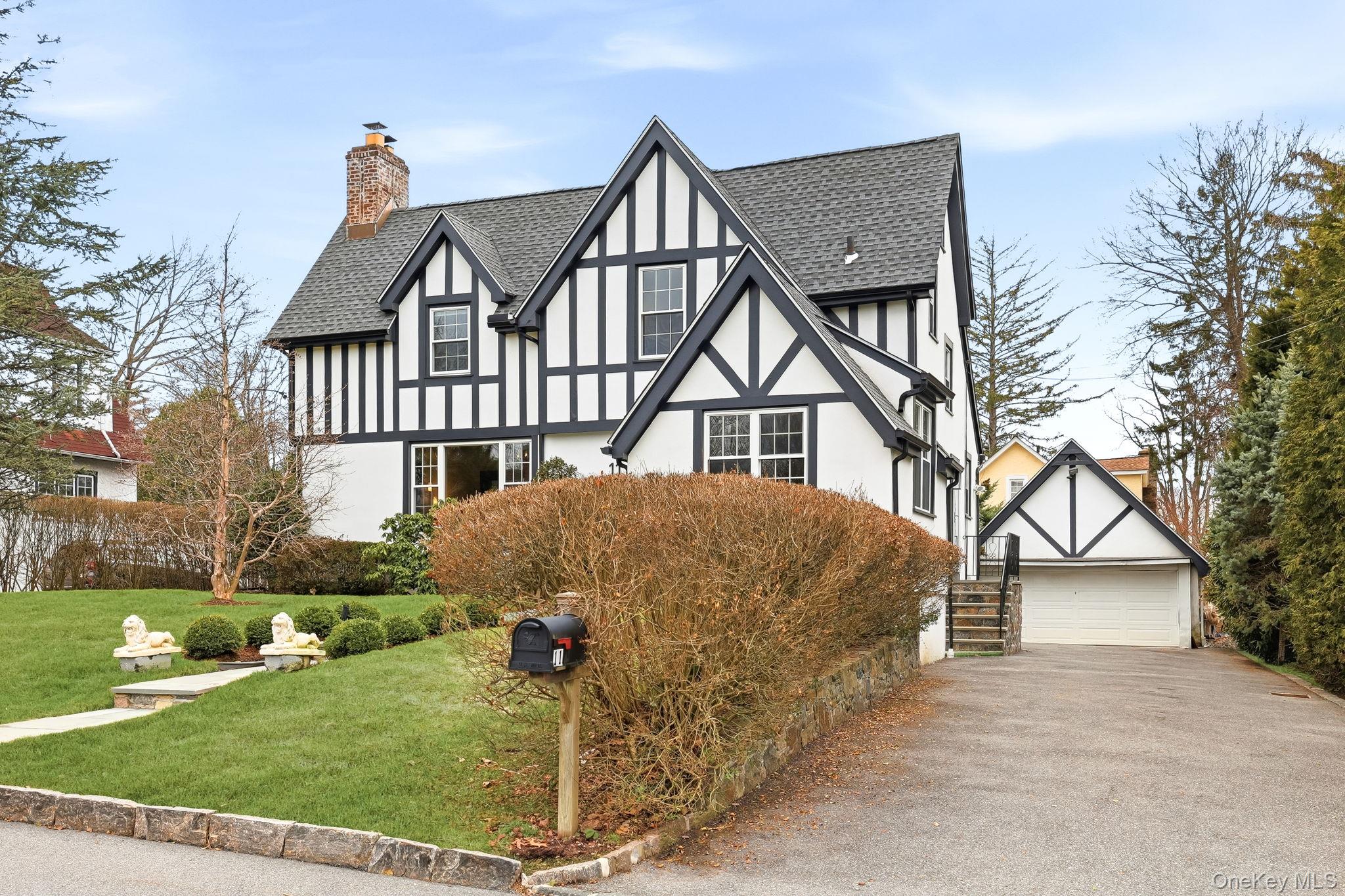 #2 photo, 11 Van Buren Place, White Plains , NY 10603