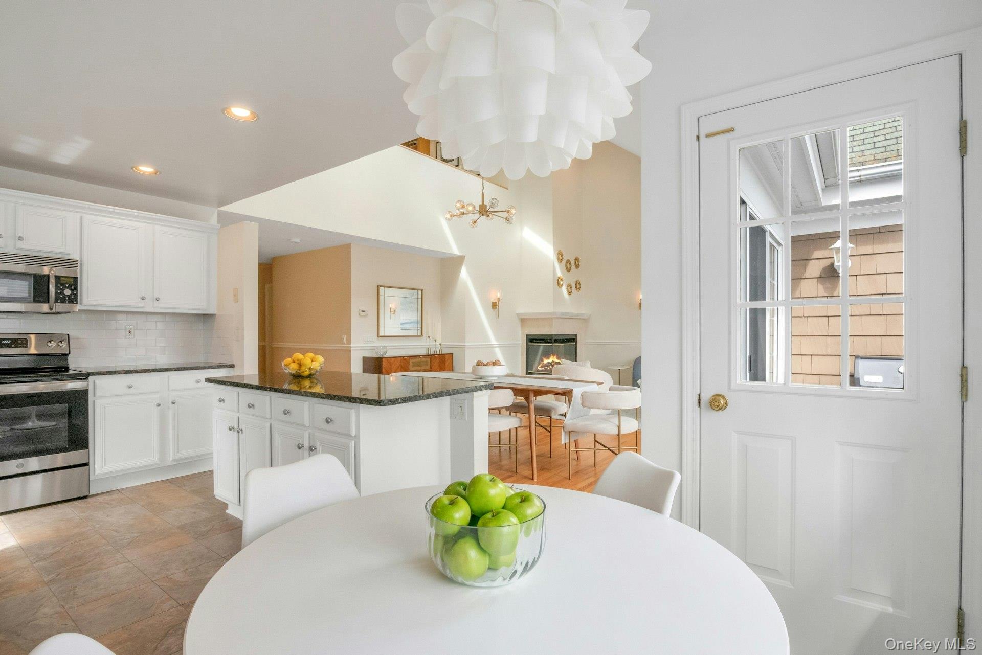 #13 photo, 7 Deer Tree Lane, 纽约州 Briarcliff Manor , NY 10510