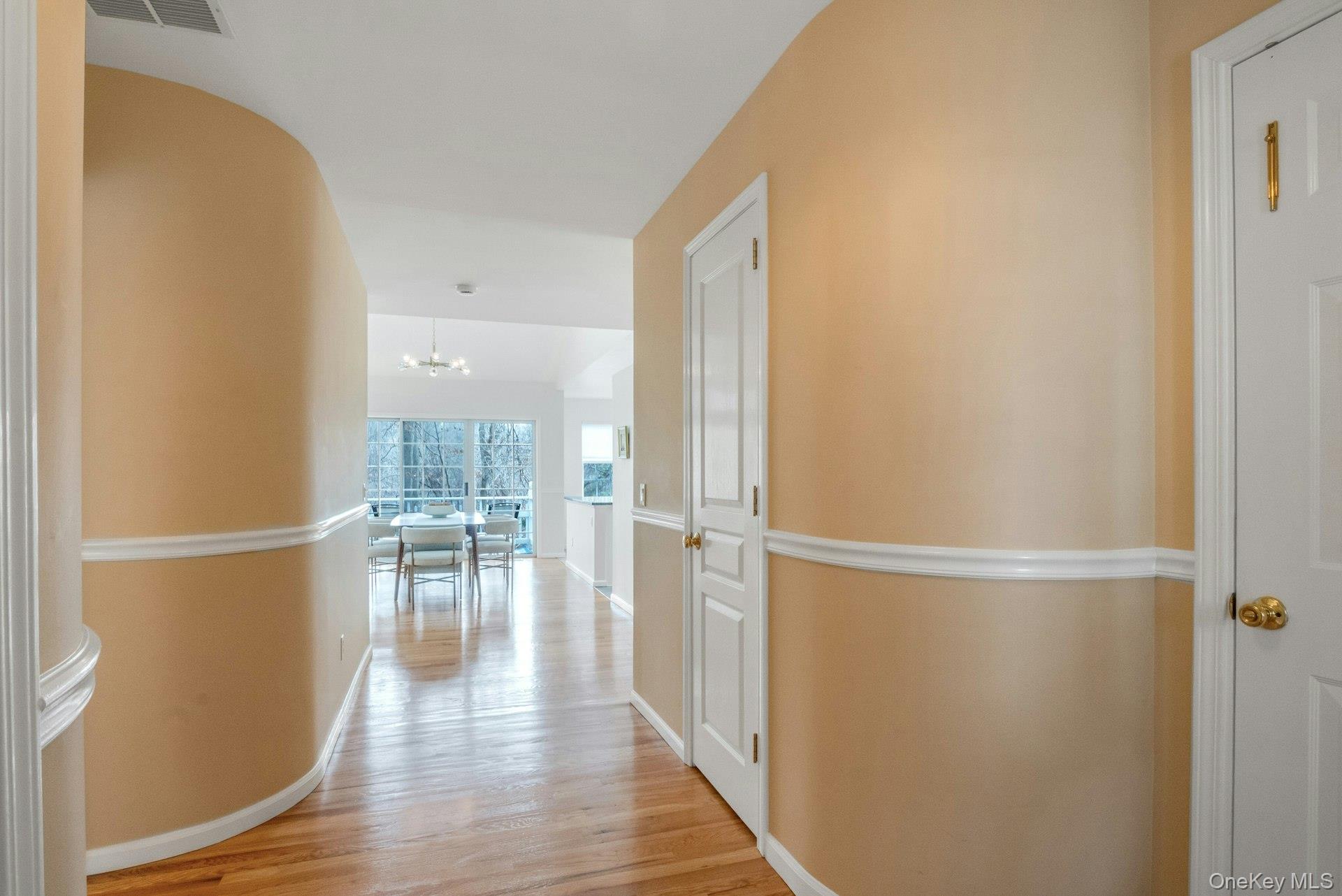 #3 photo, 7 Deer Tree Lane, 纽约州 Briarcliff Manor , NY 10510