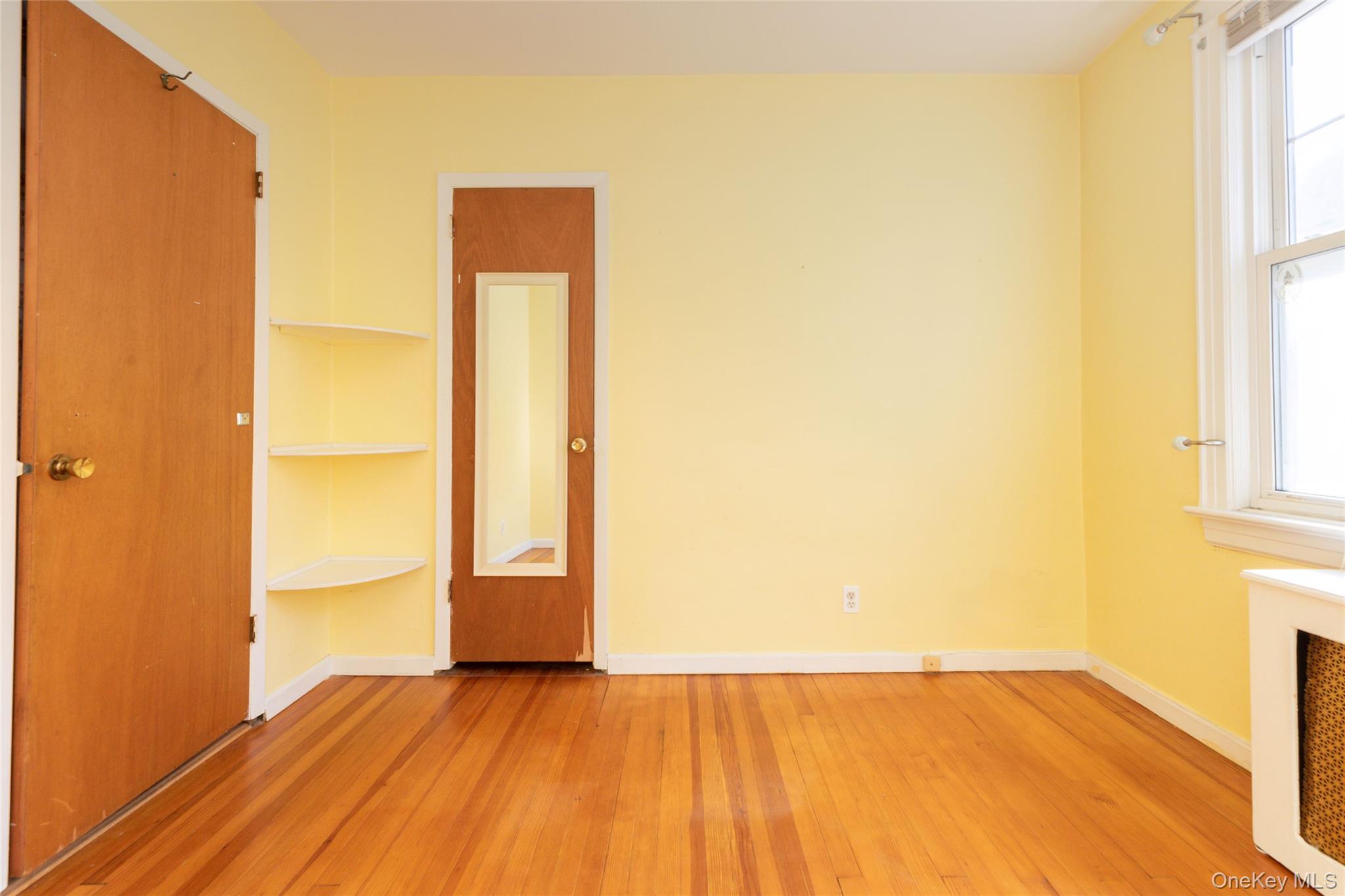 #18 photo, 100 Marine Street, 布朗士 Bronx , NY 10464