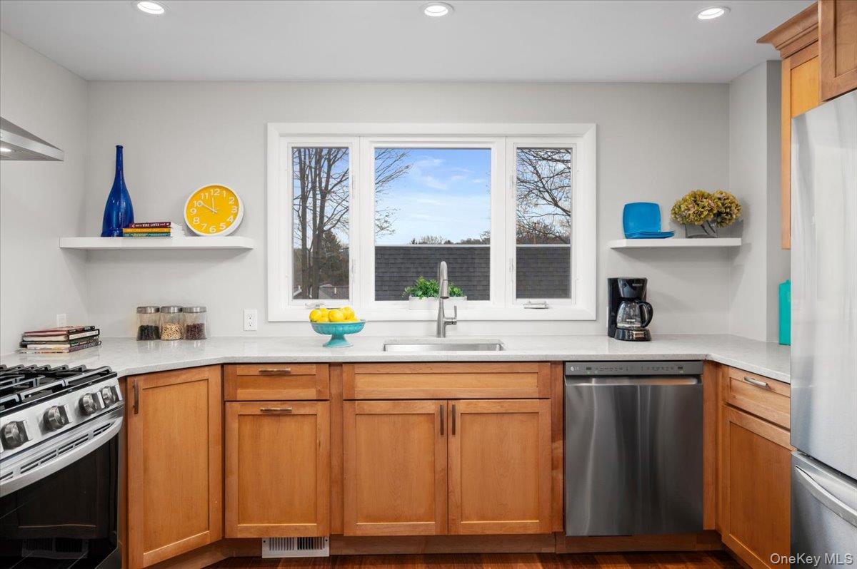 #17 photo, 46 Rose Street, Hastings-on-Hudson , NY 10706