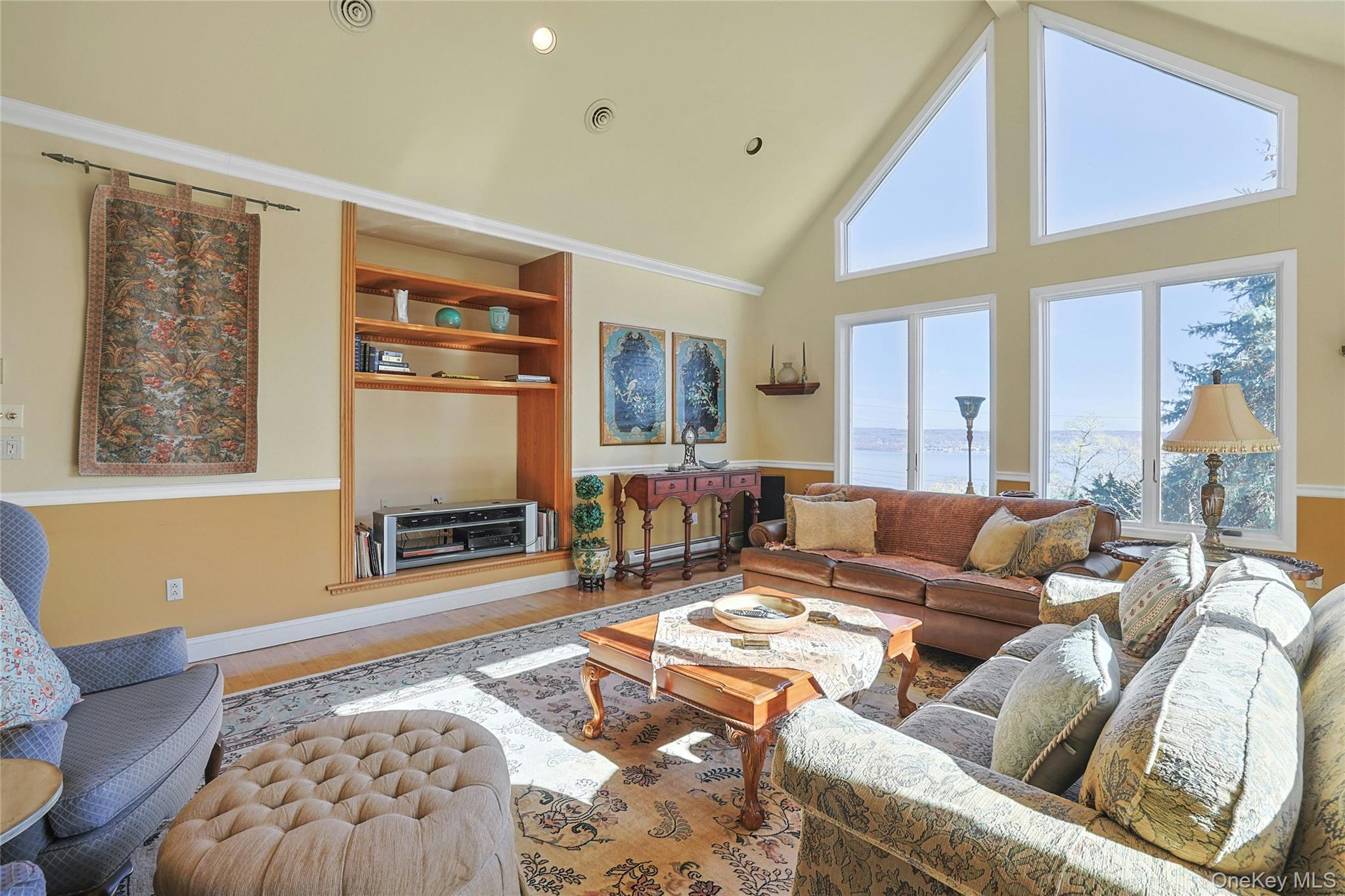 #5 photo, 235 S Boulevard, Nyack , NY 10960