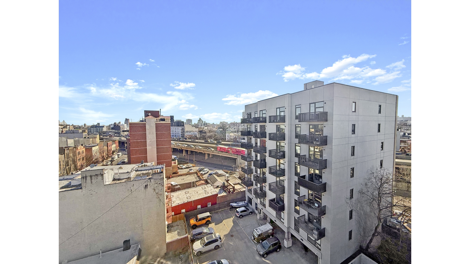 #19 photo, 526 UNION Avenue, Williamsburg , NY 11211