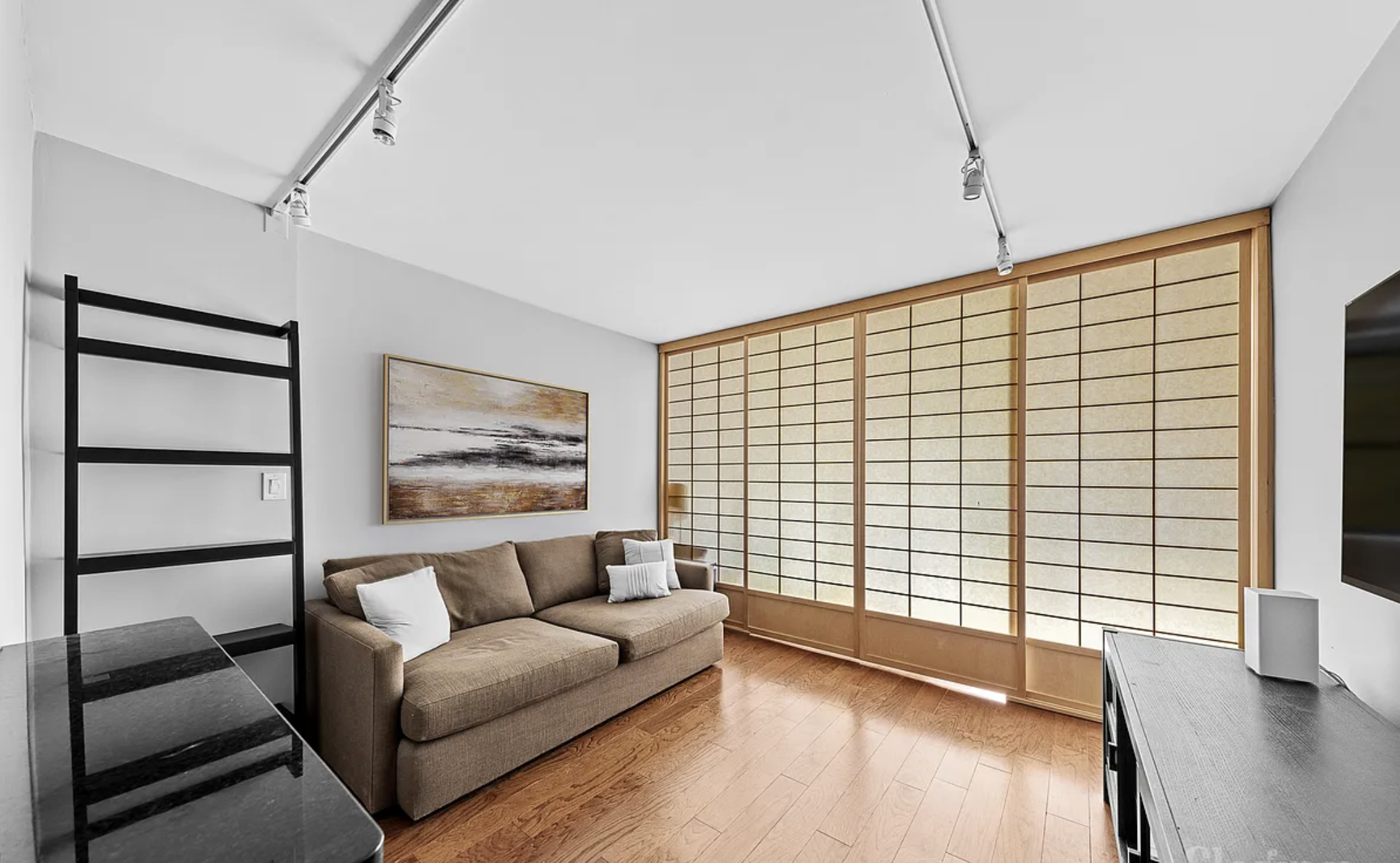 #3 photo, 145 E 15th Street, Манхэттен ‖ Gramercy Park , NY 10003