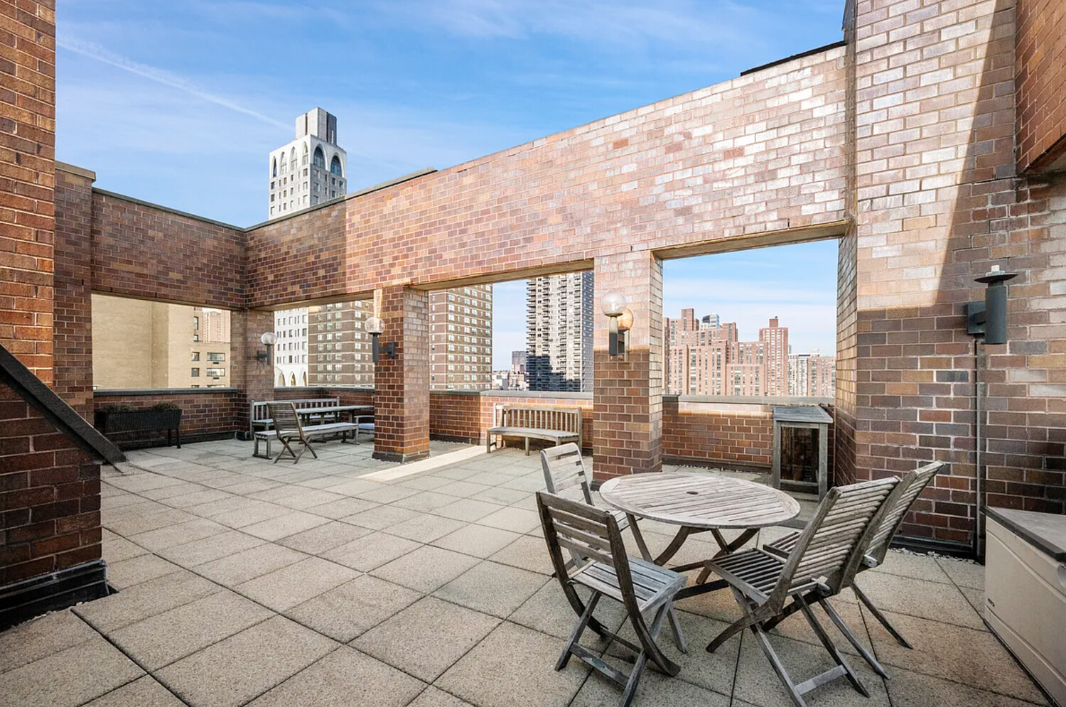 #14 photo, 233 E 86TH Street, Yorkville , NY 10028