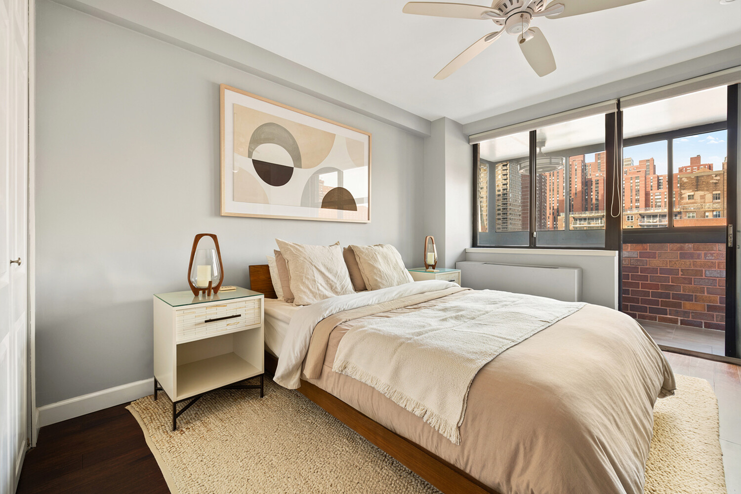 #4 photo, 233 E 86TH Street, Yorkville , NY 10028