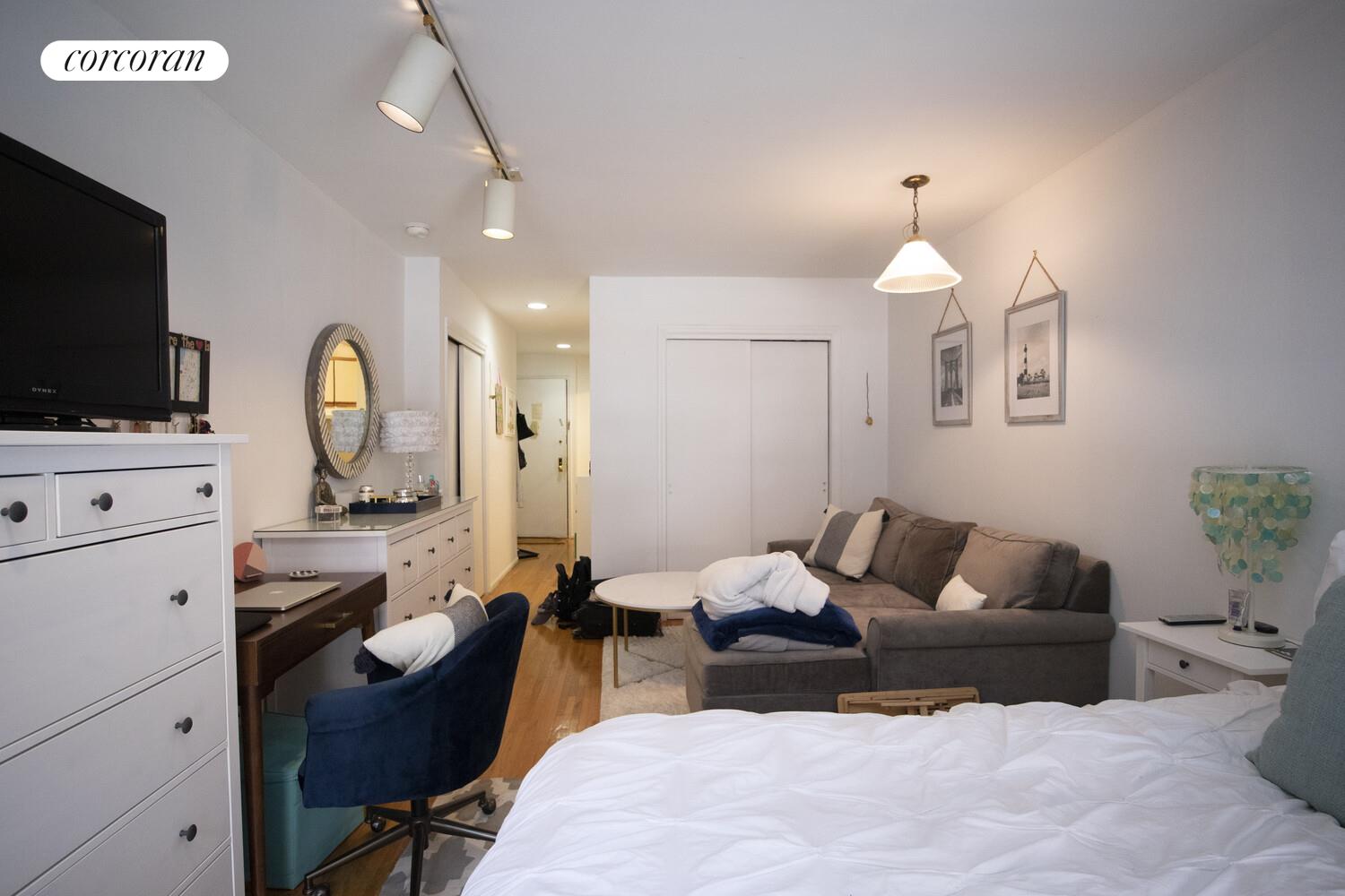 #1 photo, New York City, 曼哈顿 West Village , NY 10011