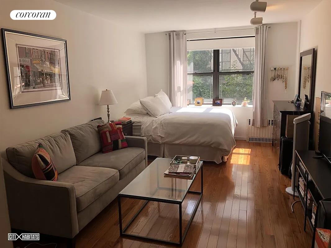 #6 photo, New York City, 曼哈顿 West Village , NY 10011