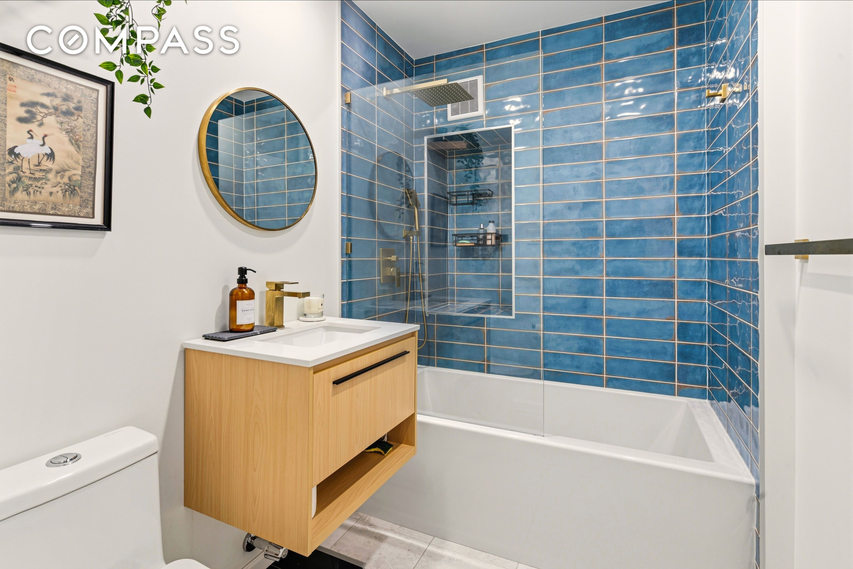 #6 photo, 79-10 34th Avenue, كوينز Jackson Heights , NY 11372