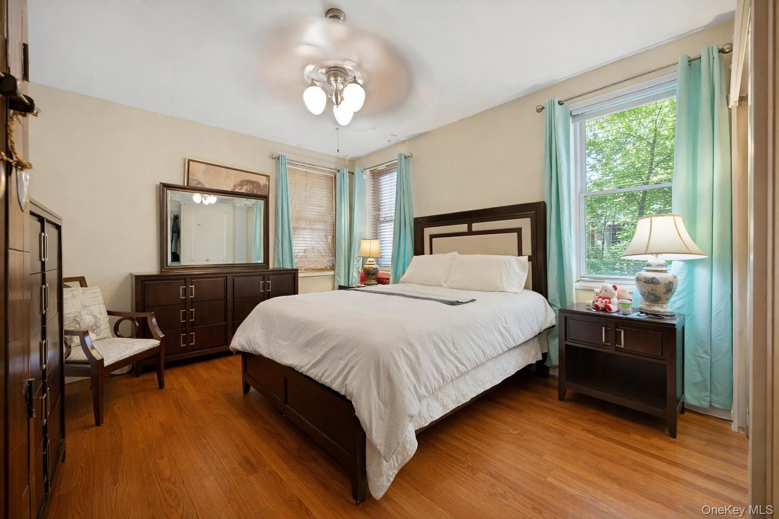 #12 photo, 2166 Bronx Park, Бронкс ‖ Bronx , NY 10462