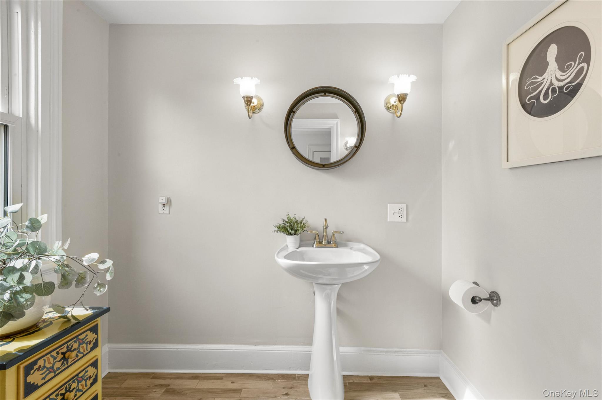 #17 photo, 319 Melbourne Avenue, Mamaroneck , NY 10543