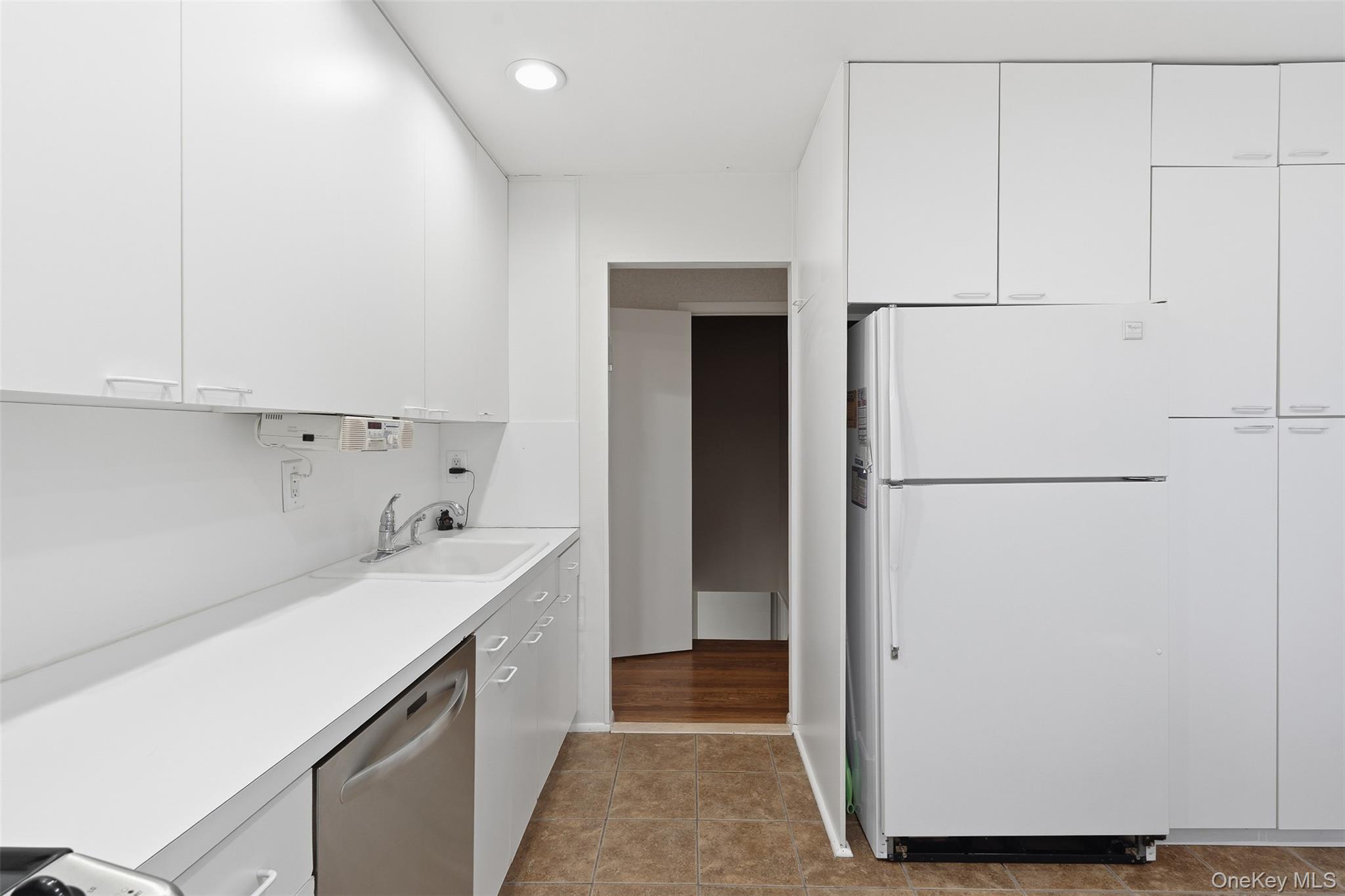 #16 photo, 15 Hershel Terrace, 纽约州 Monsey , NY 10952